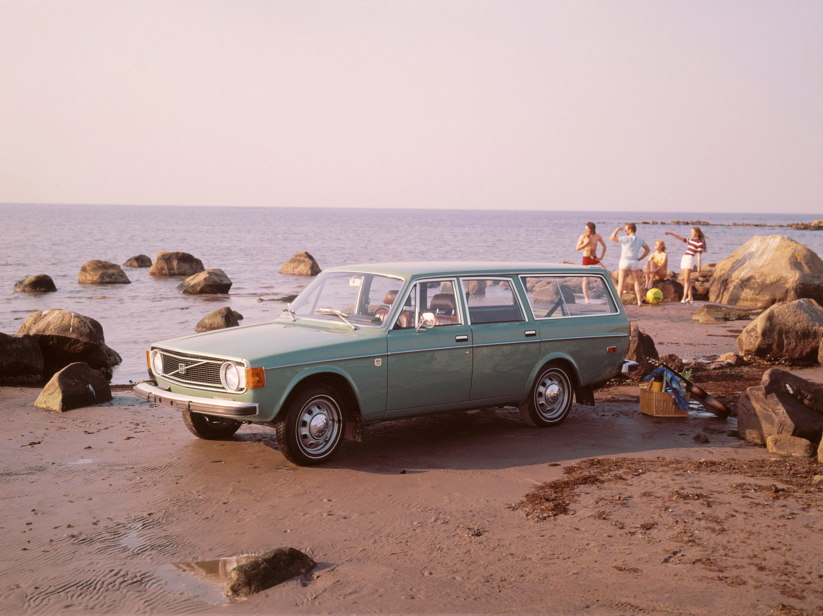 Volvo 145 photo #18