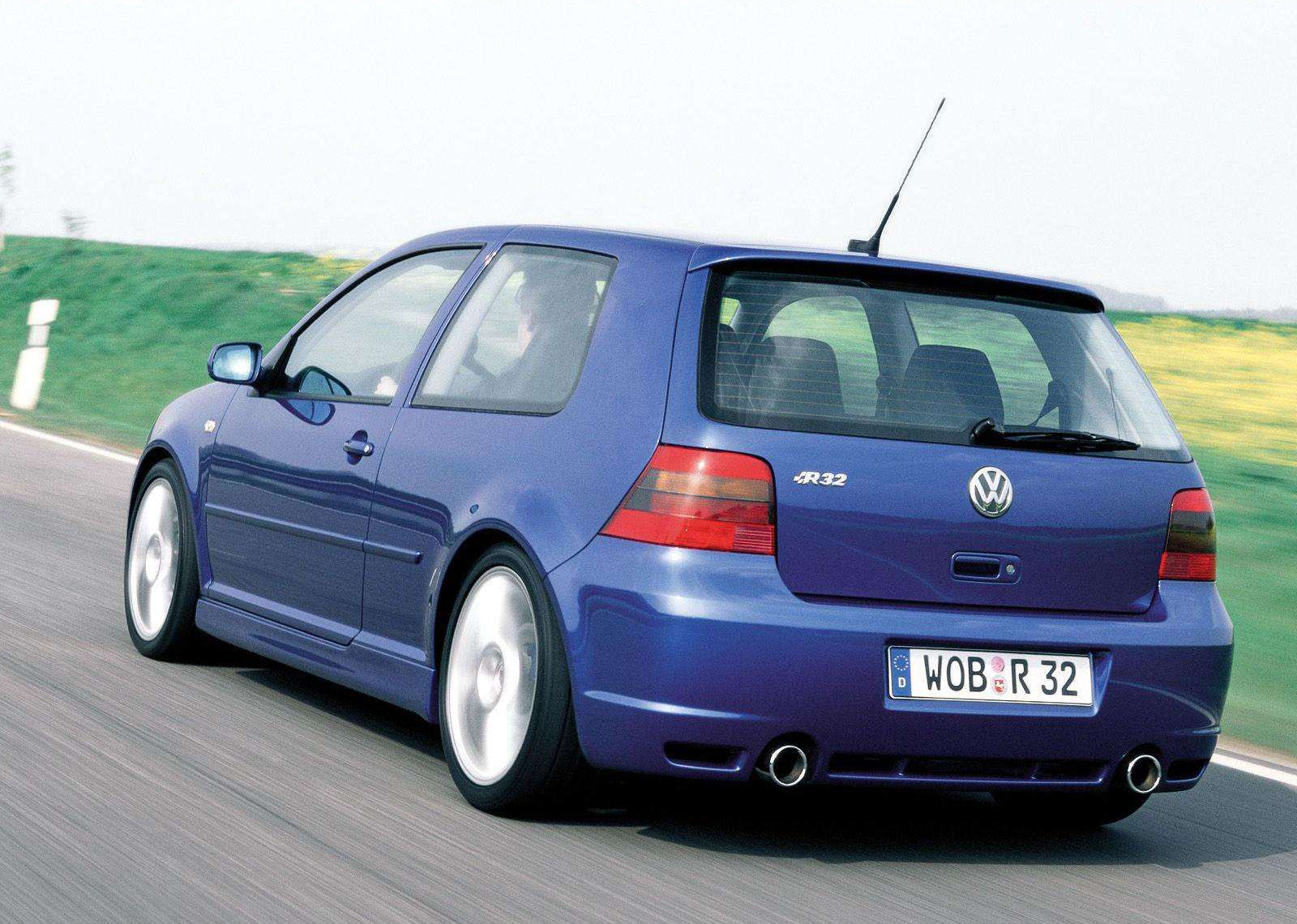 Volkswagen Golf R32 photo #30