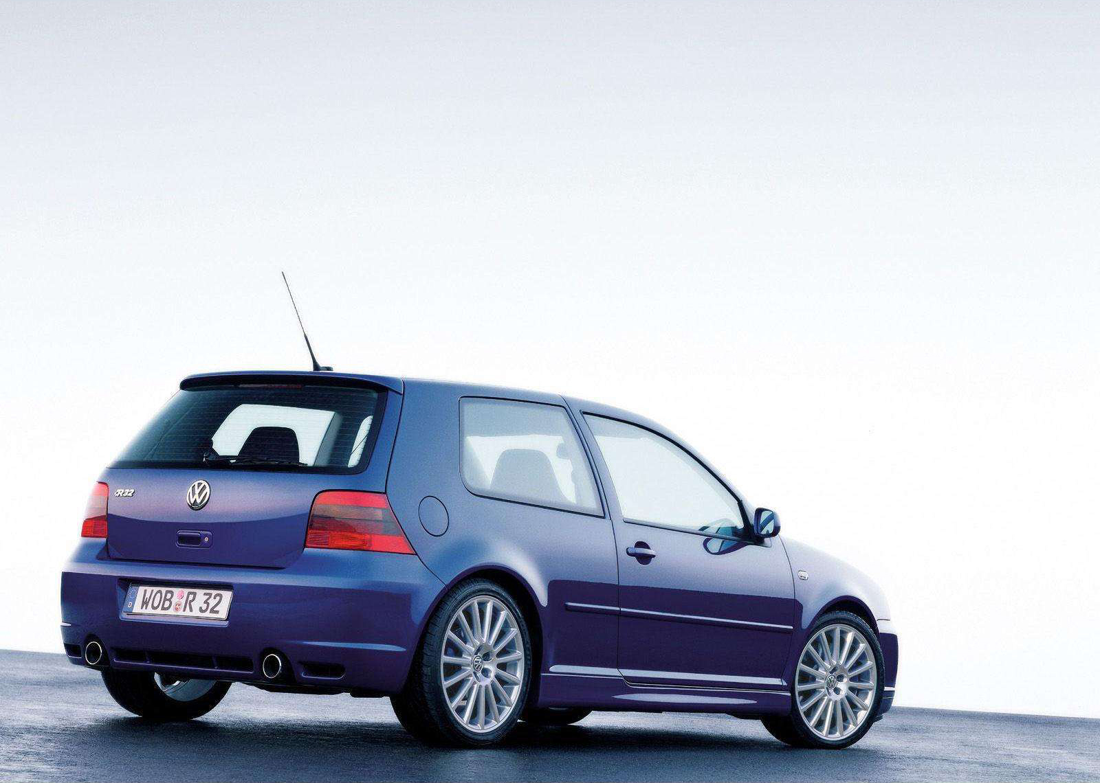 Volkswagen Golf R32 photo #31