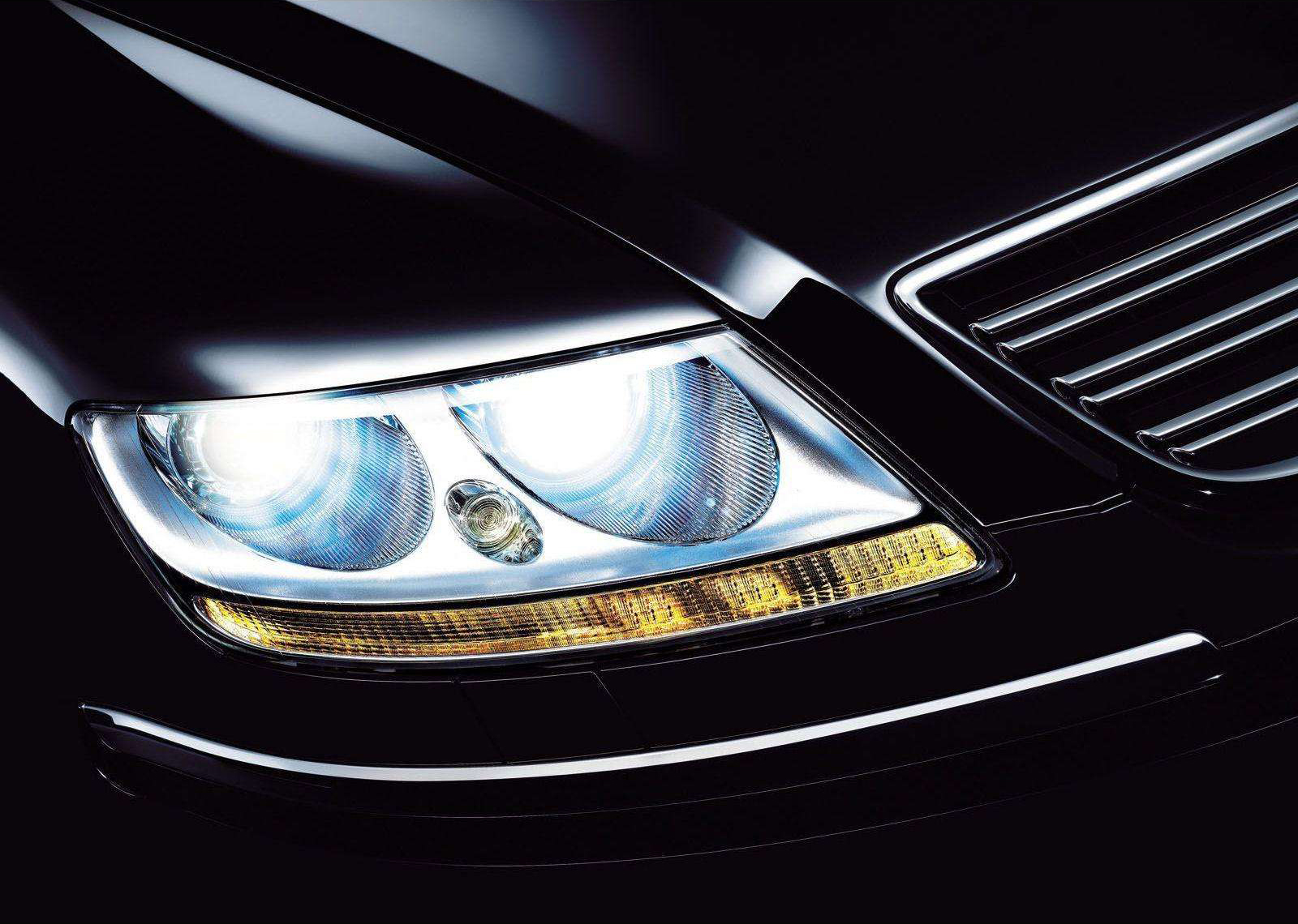 Volkswagen Phaeton photo #23