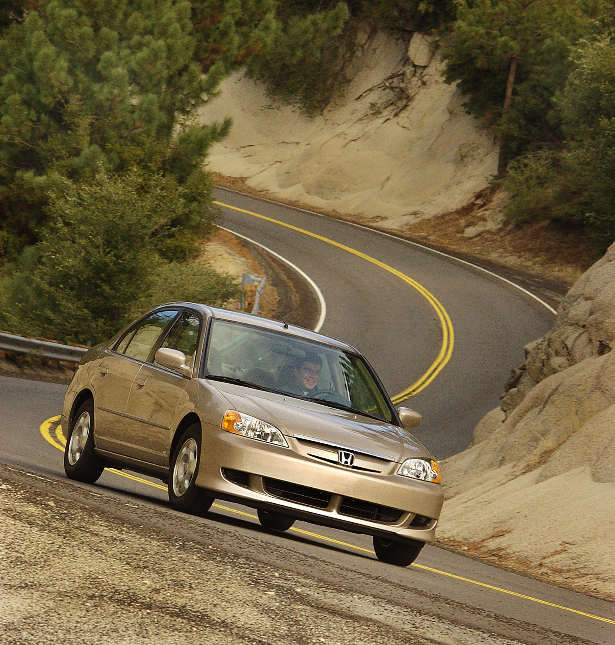 Honda Civic Hybrid photo #17