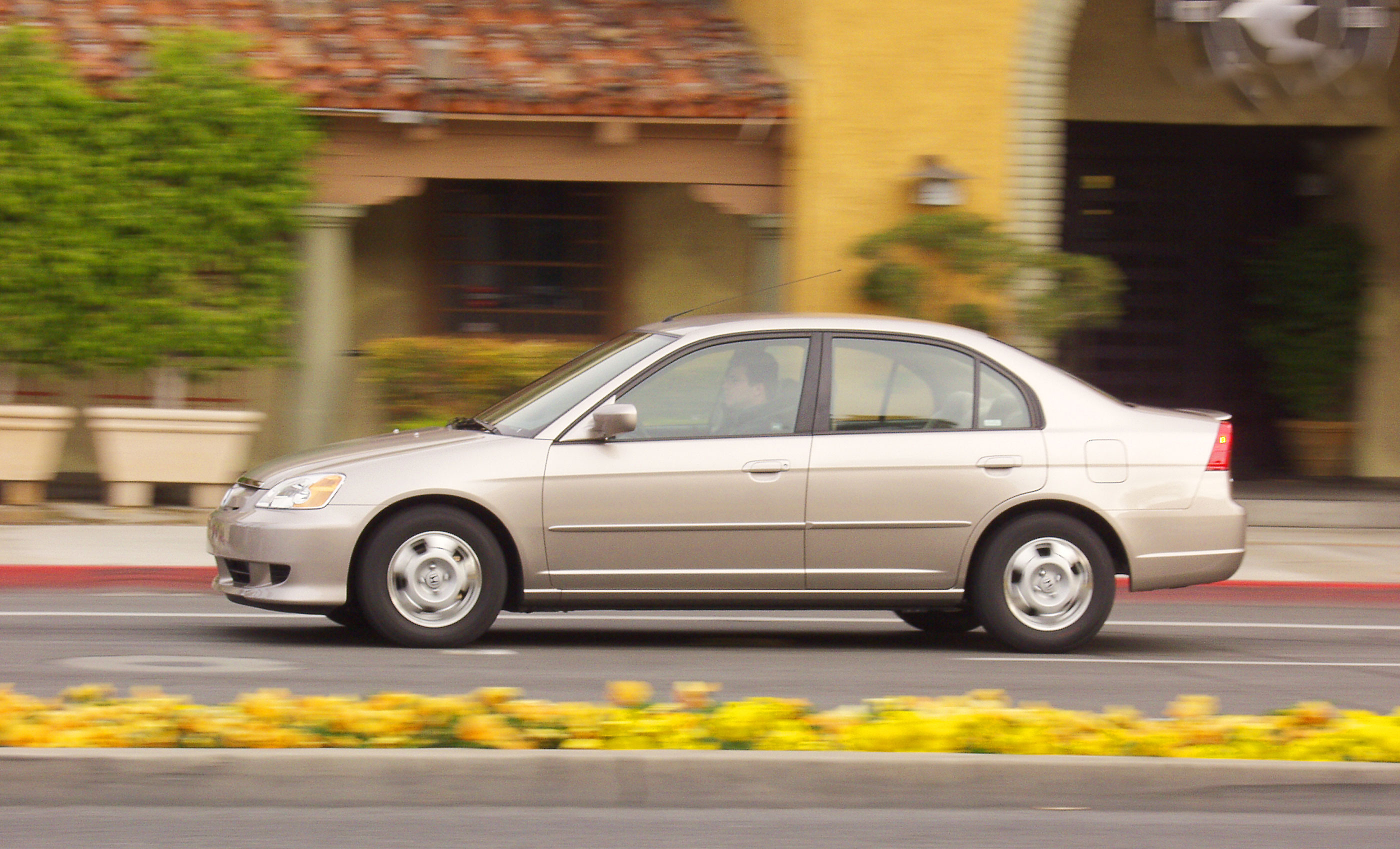 Honda Civic Hybrid photo #22