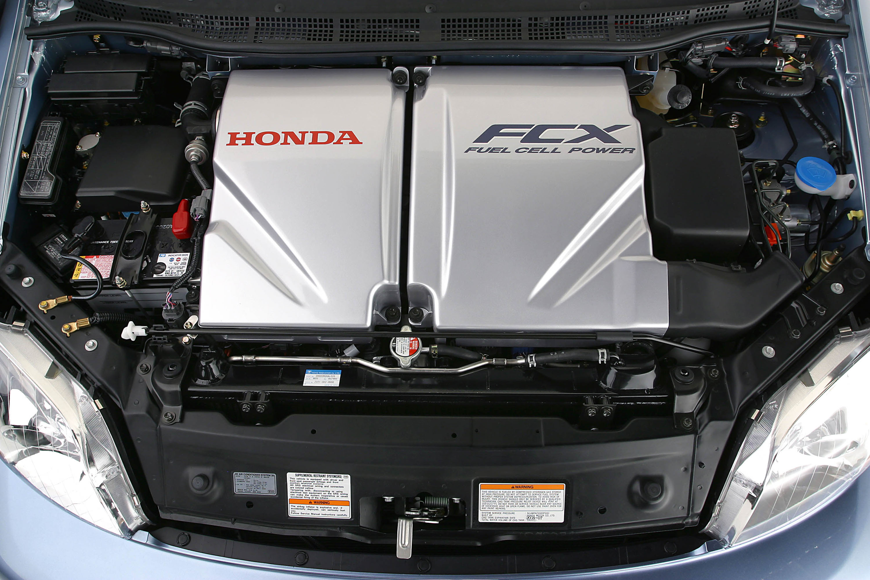 Honda FCX photo #24