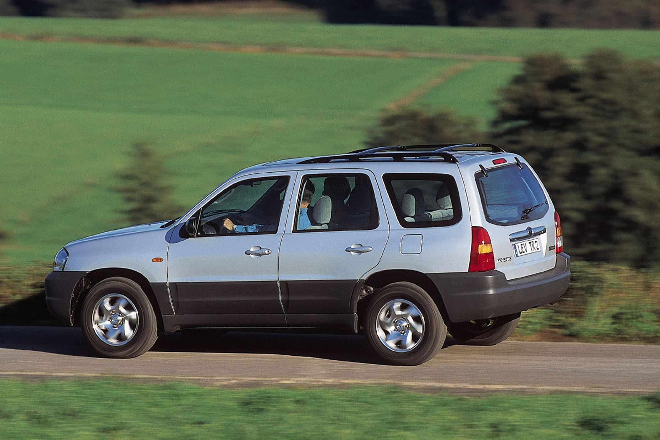 Mazda Tribute photo #16