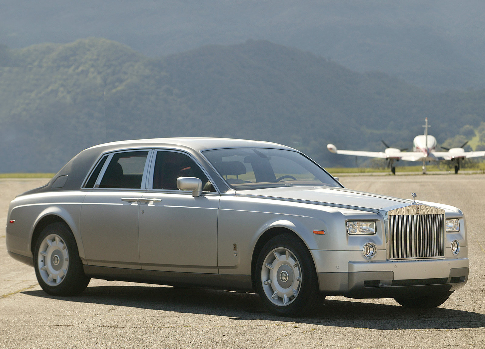 Rolls-Royce Phantom photo #19