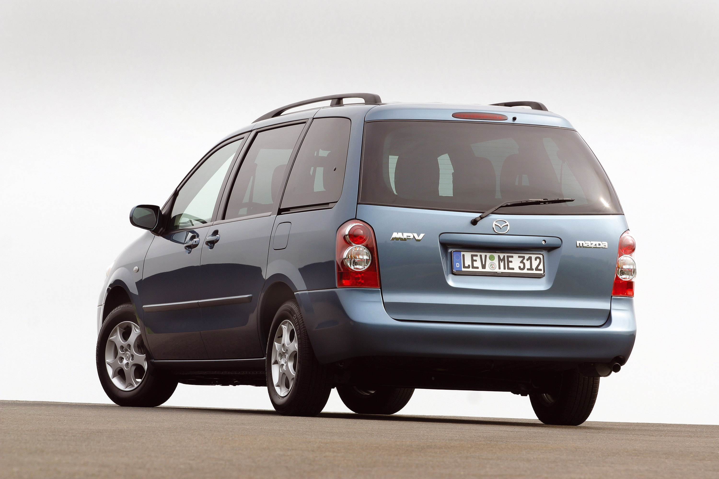 Mazda MPV Facelift photo #34