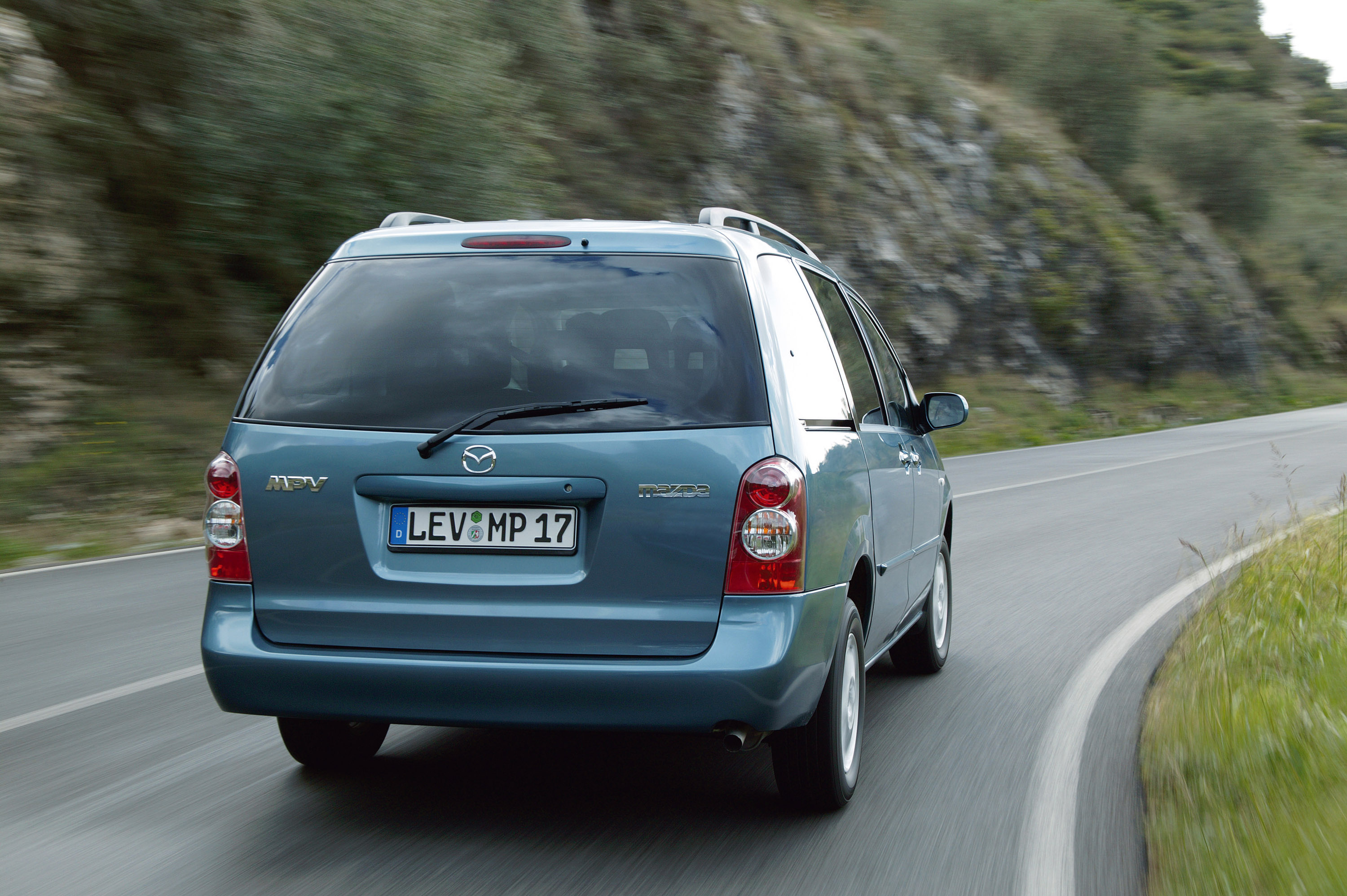 Mazda MPV Facelift photo #37