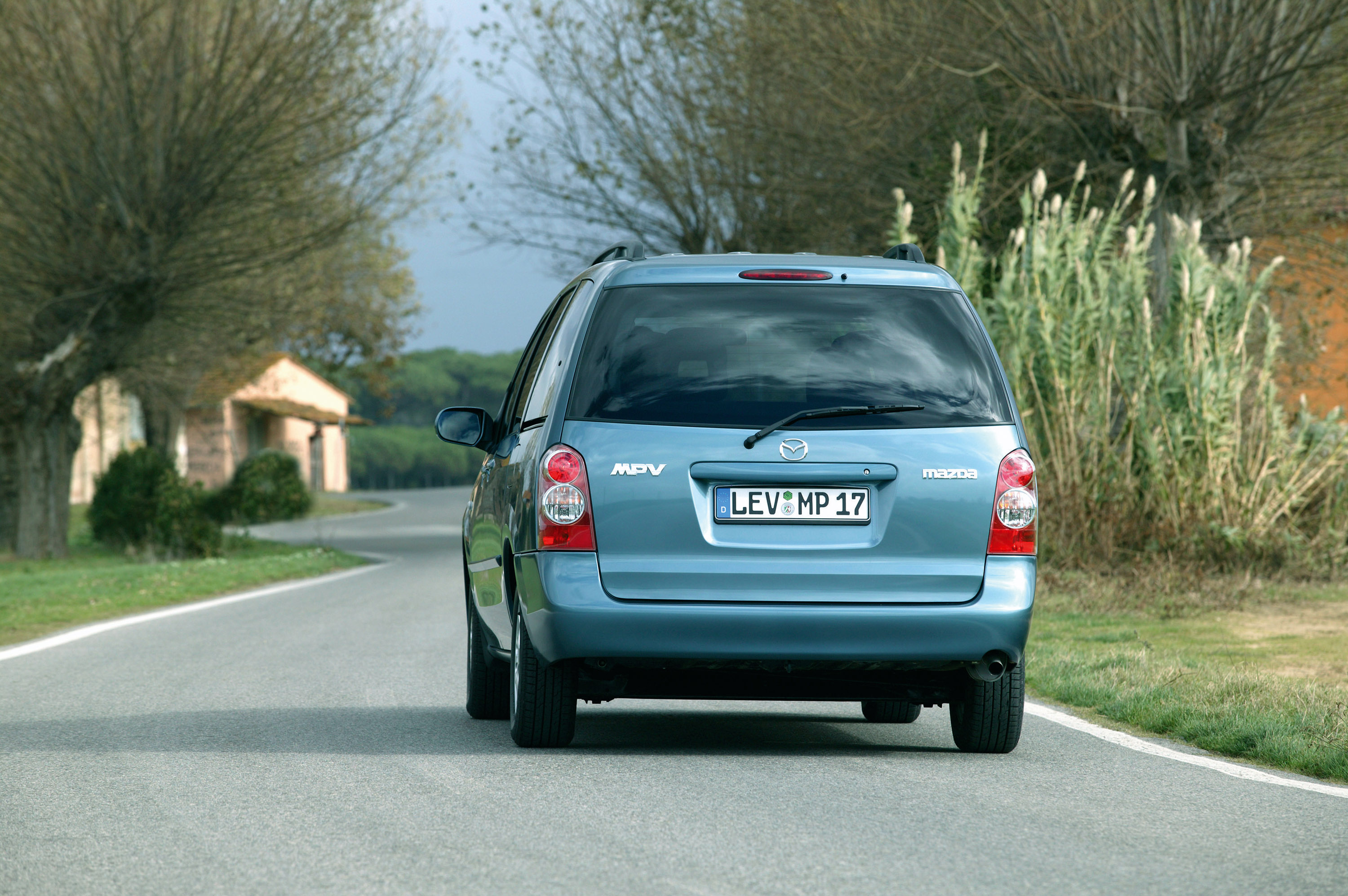 Mazda MPV Facelift photo #38