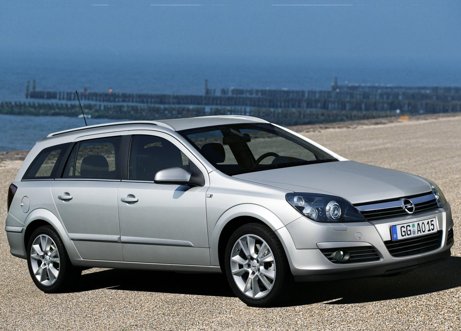 Opel Astra Station Wagon photo #16