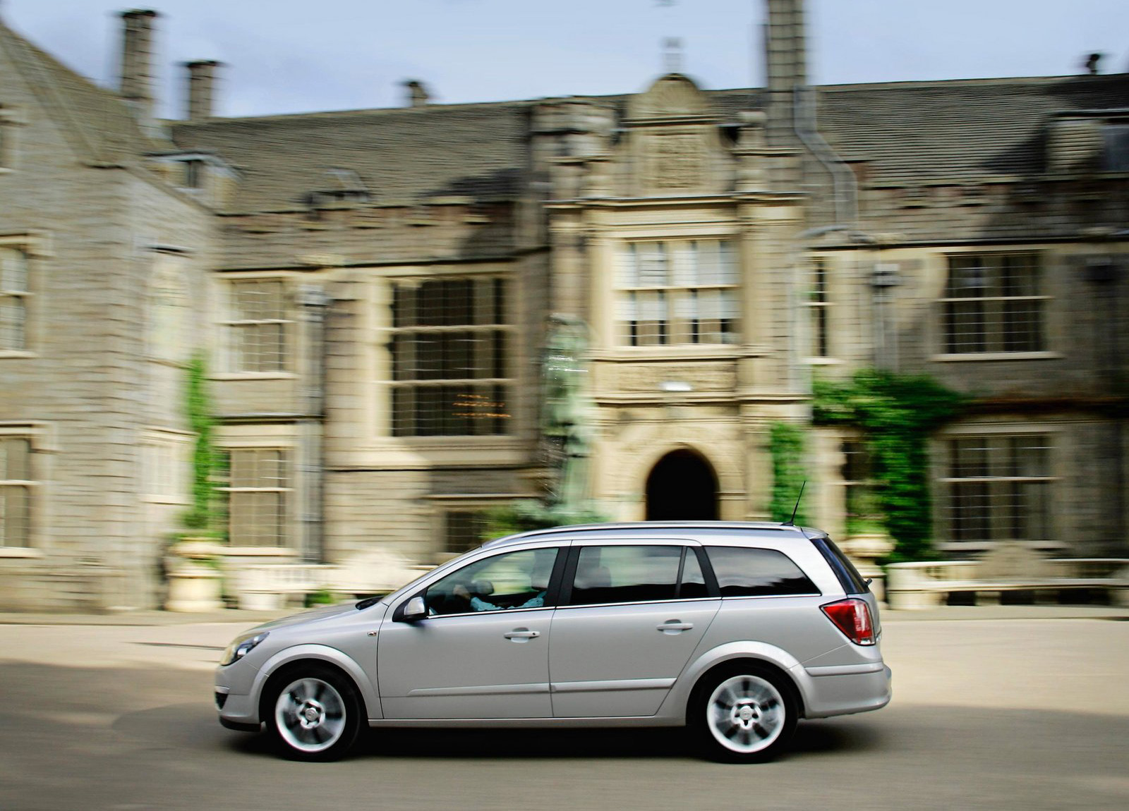 Opel Astra Station Wagon photo #22