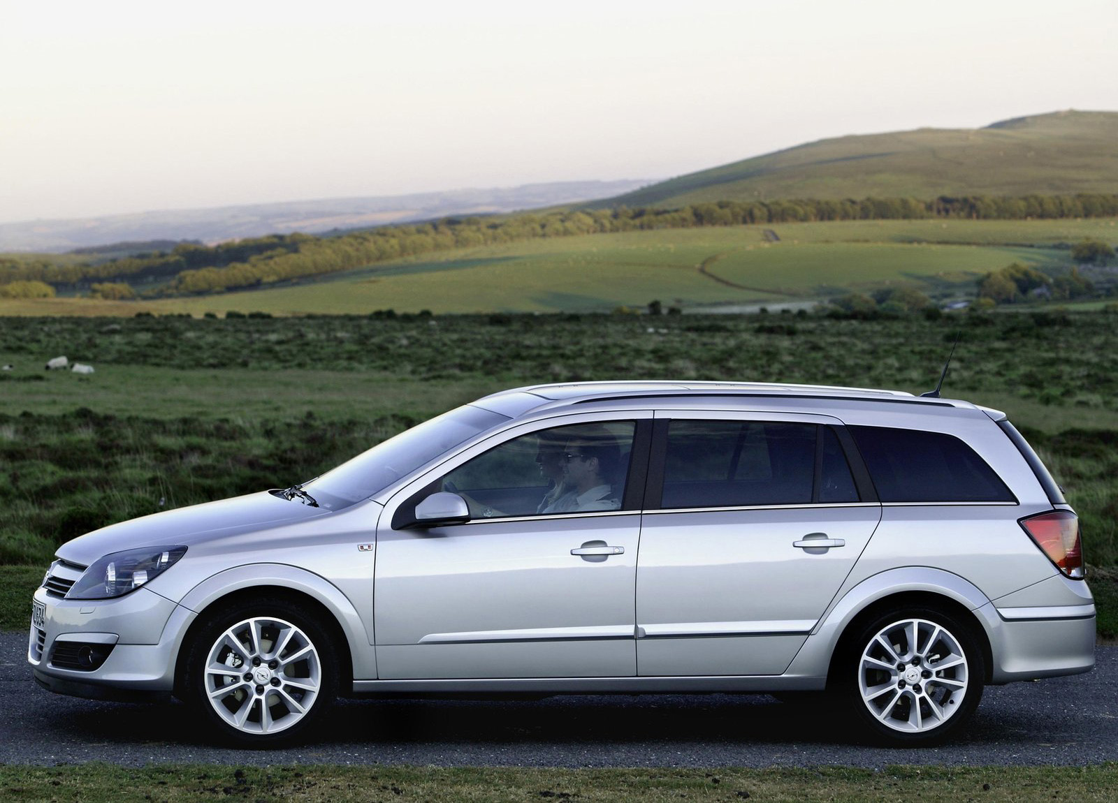 Opel Astra Station Wagon photo #26