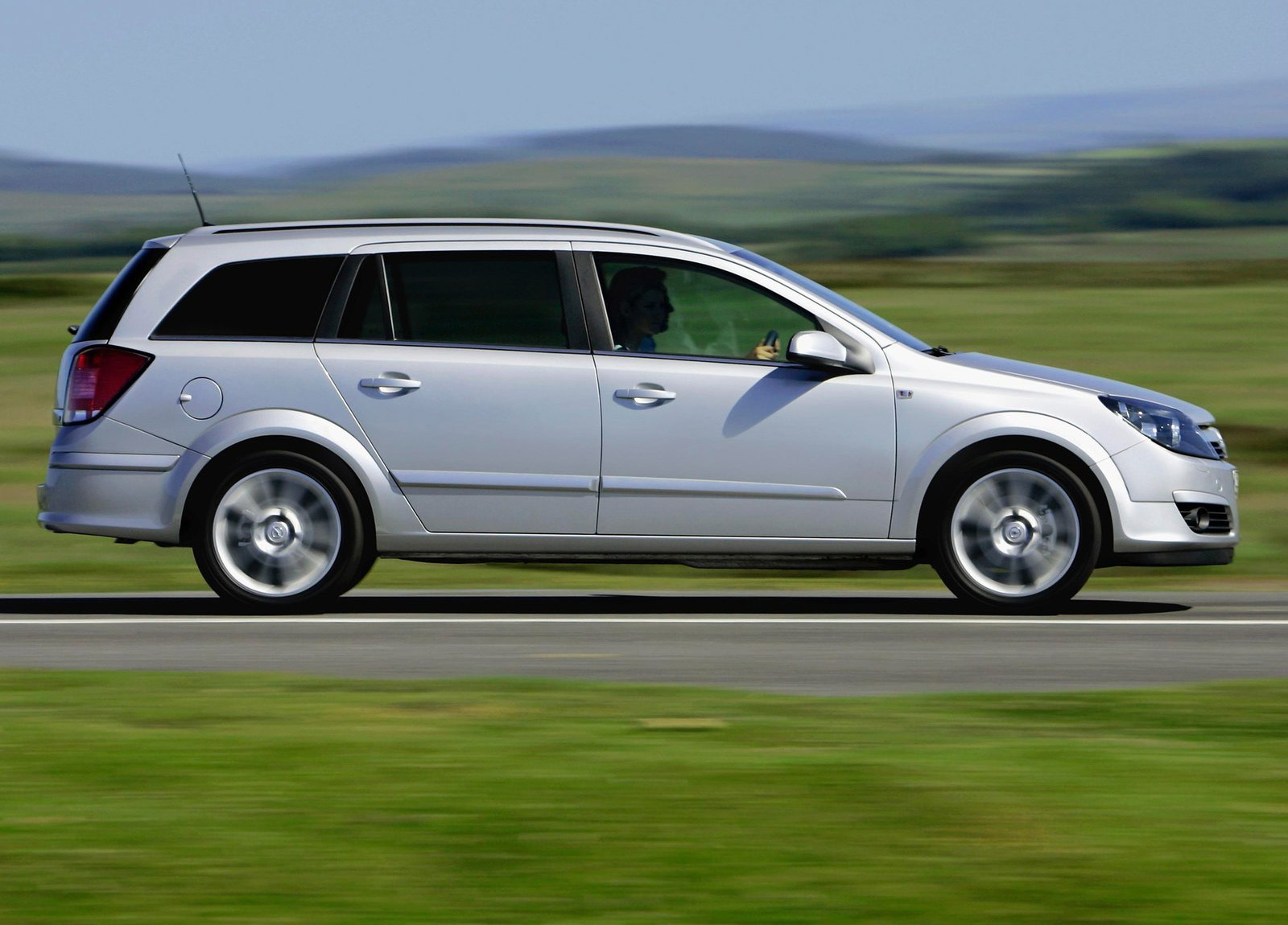 Opel Astra Station Wagon photo #28