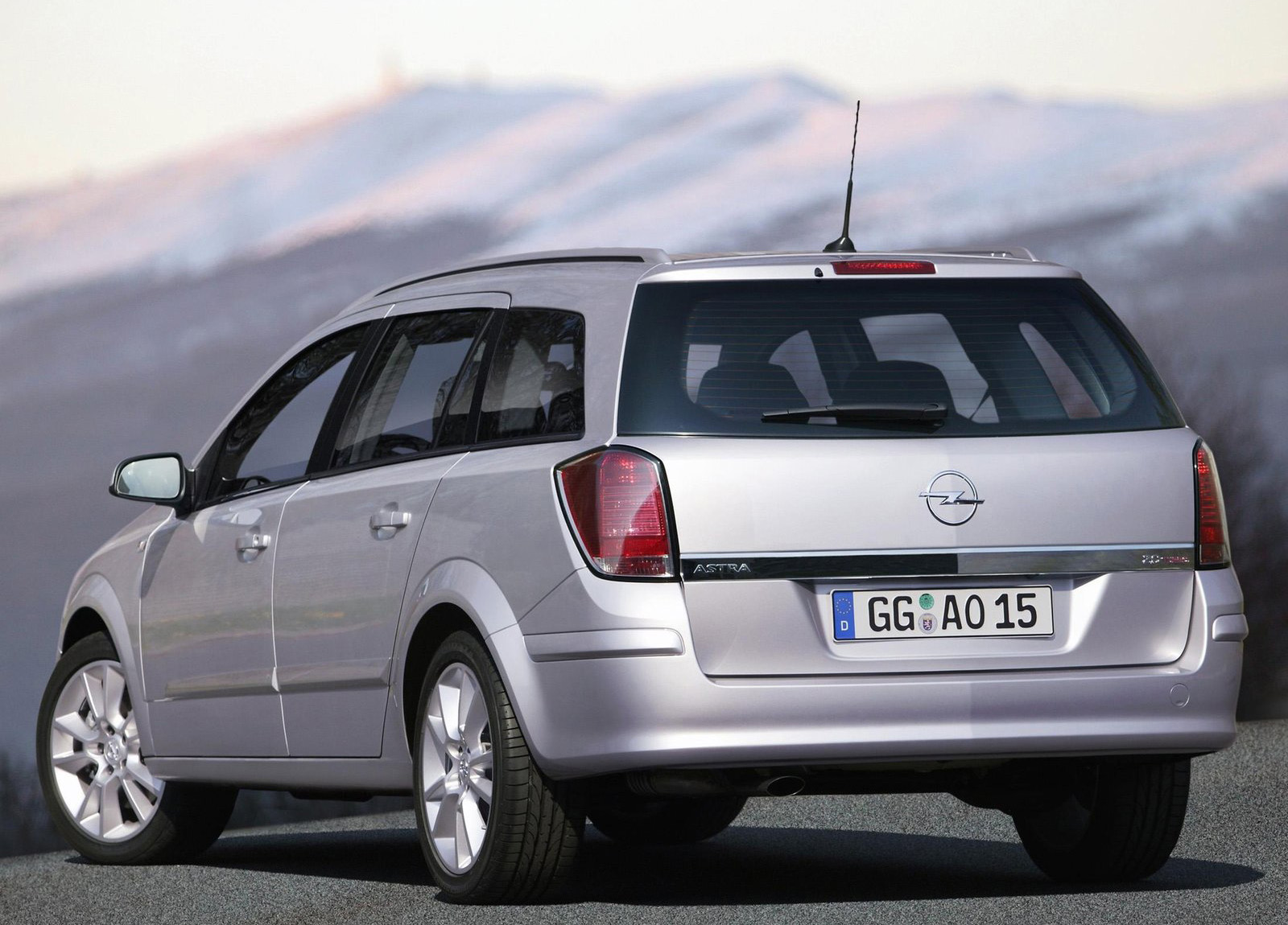 Opel Astra Station Wagon photo #46