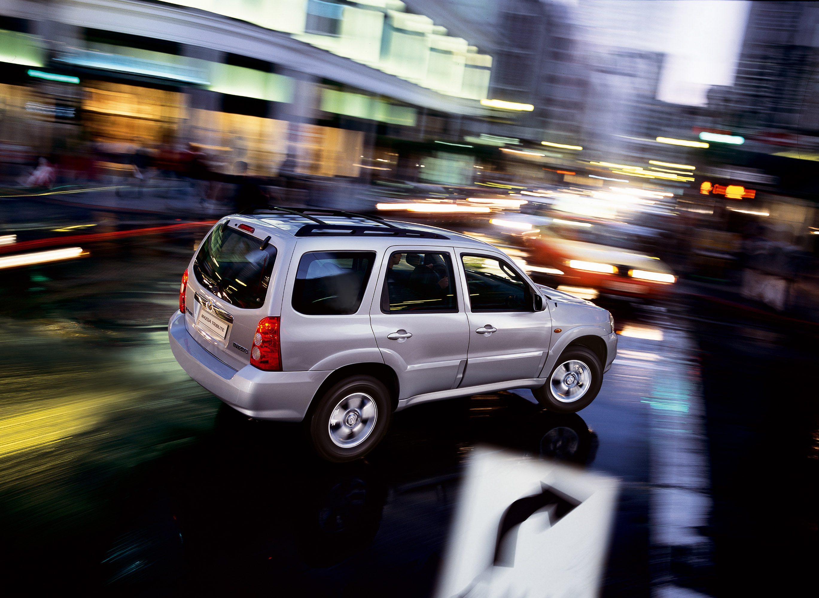 Mazda Tribute photo #16