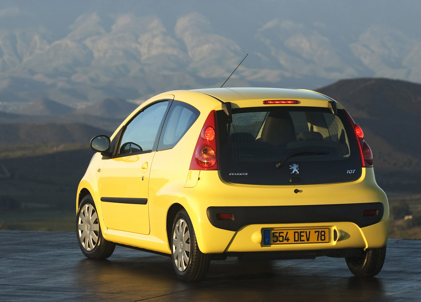 Peugeot 107 photo #49