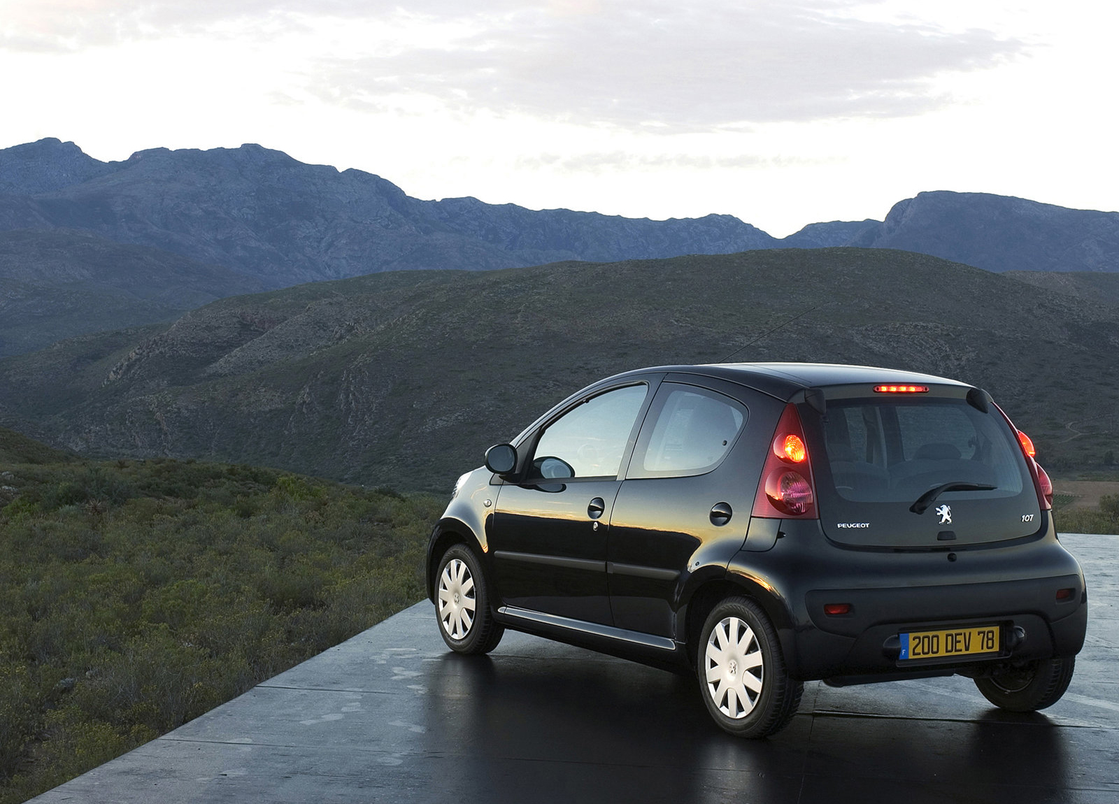 Peugeot 107 photo #55