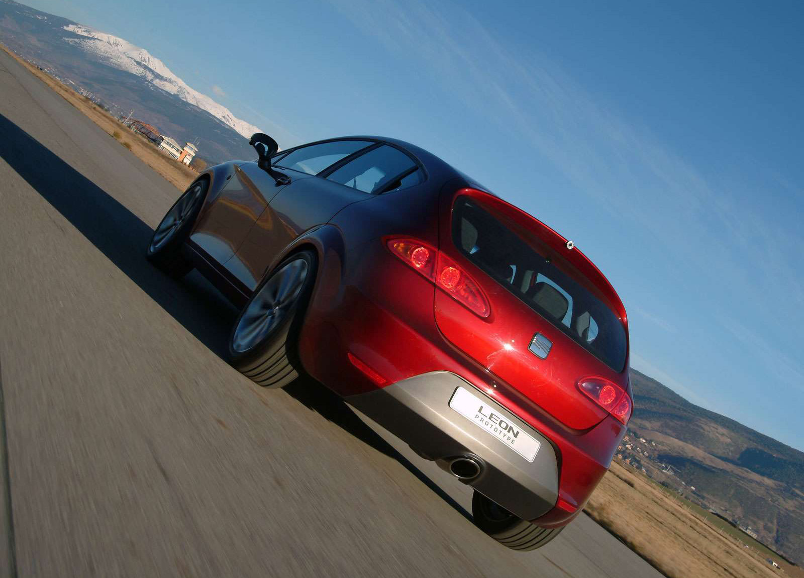 Seat Leon Prototype photo #23