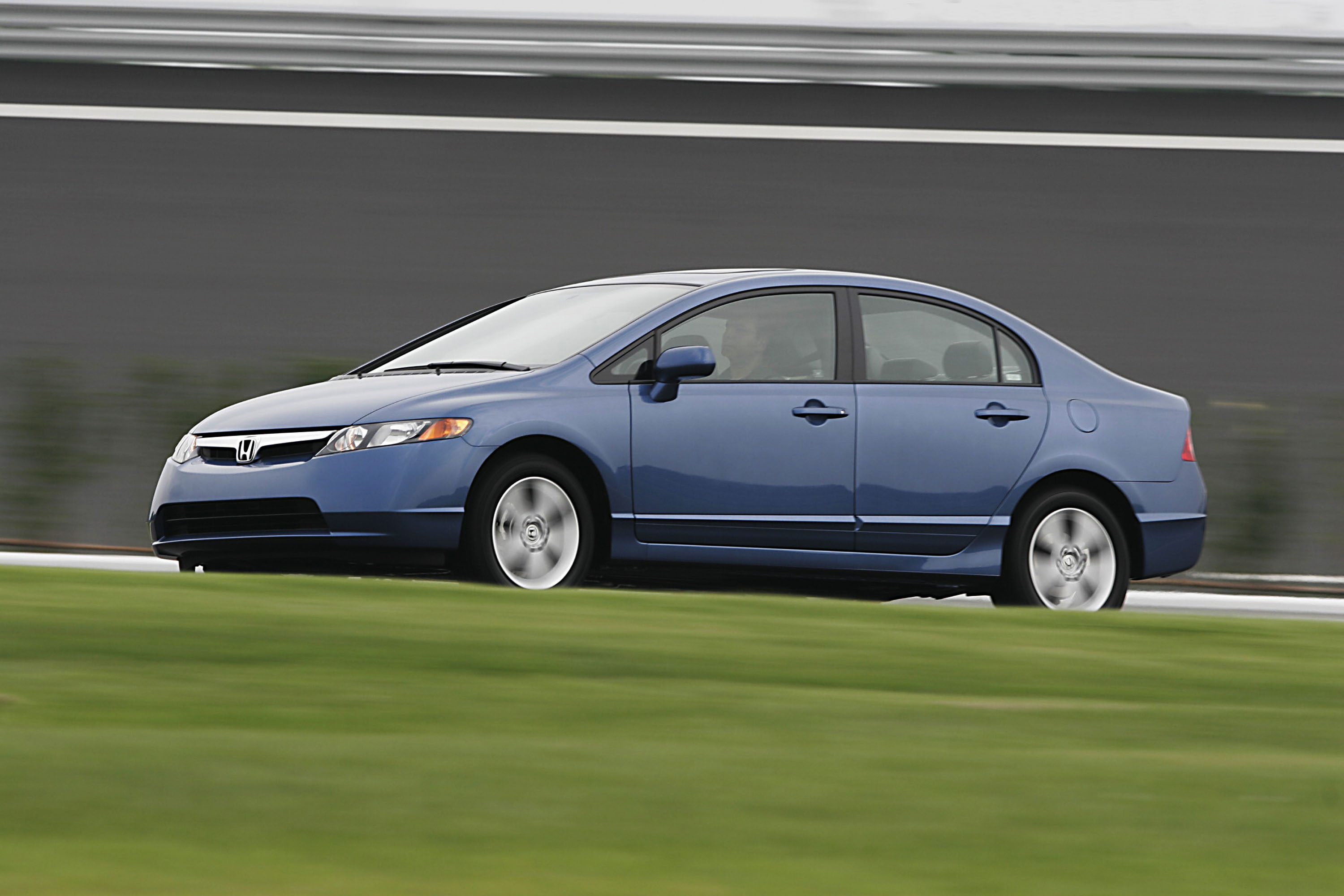 Honda Civic Sedan photo #15