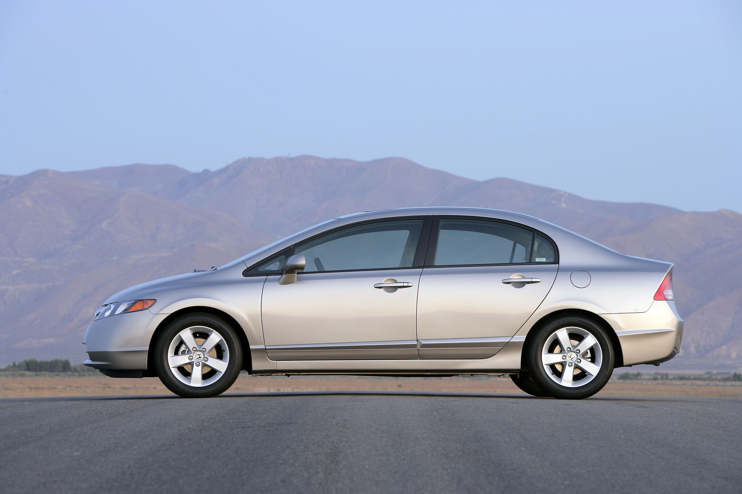 Honda Civic Sedan photo #23