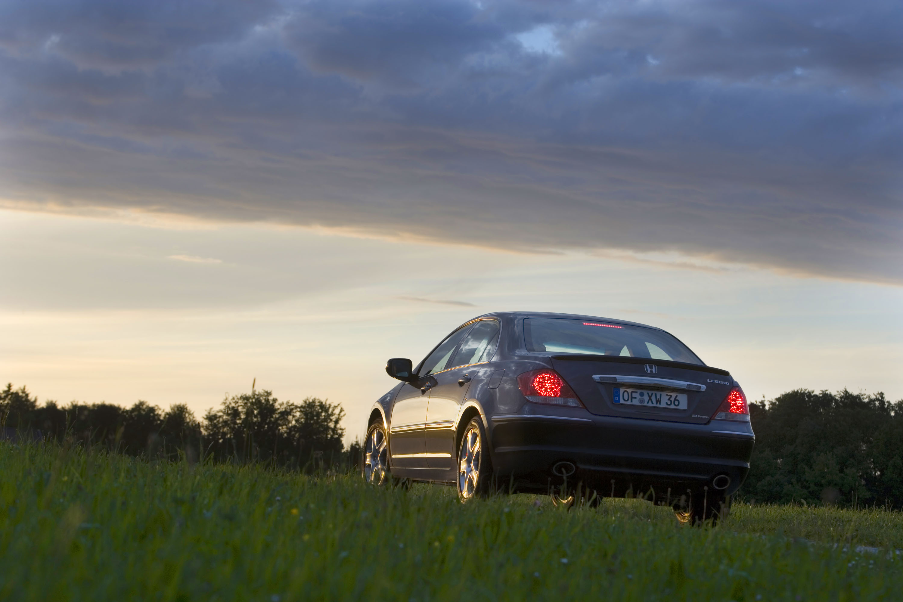 Honda Legend photo #86