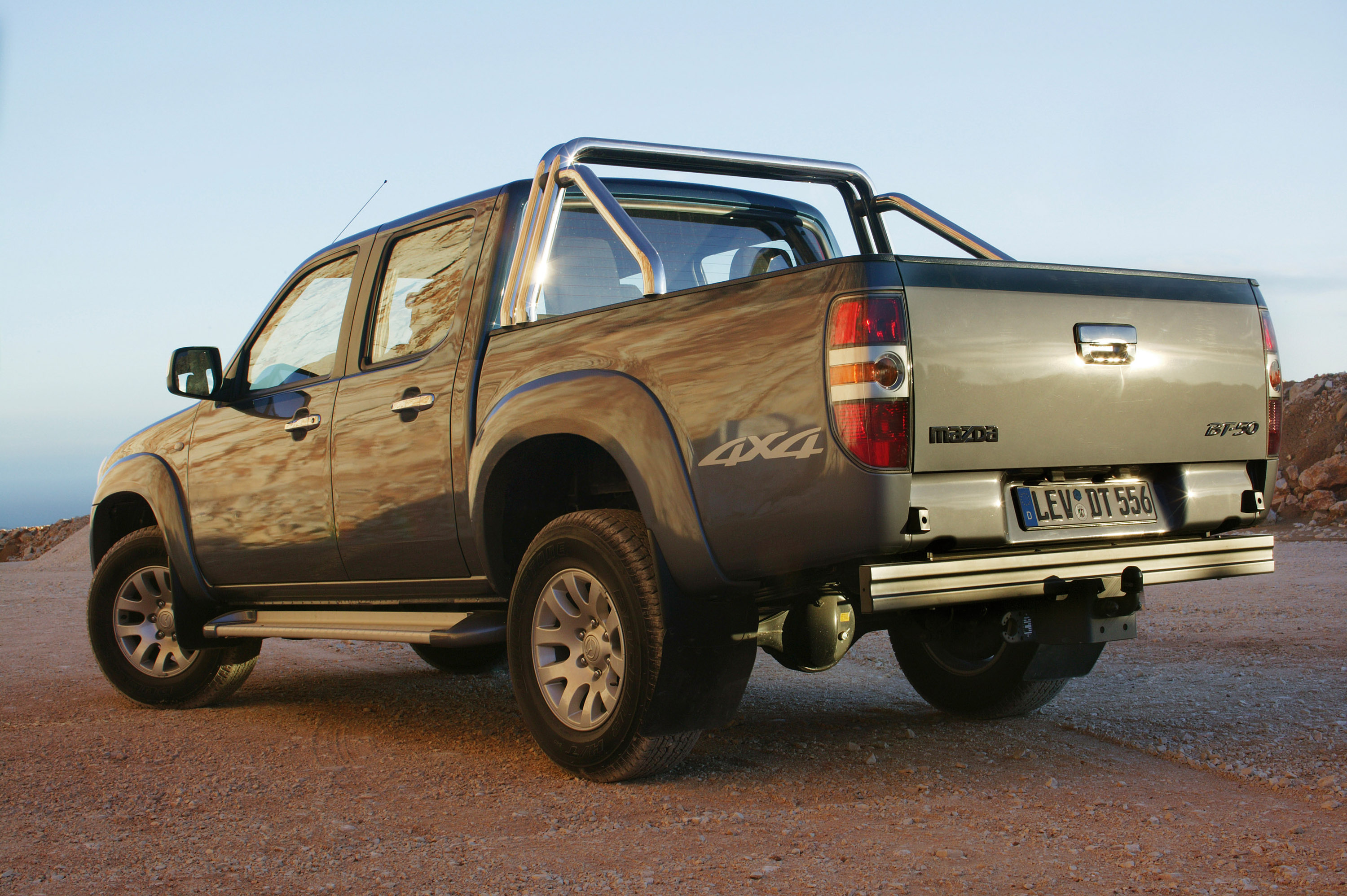 Mazda BT-50 photo #33