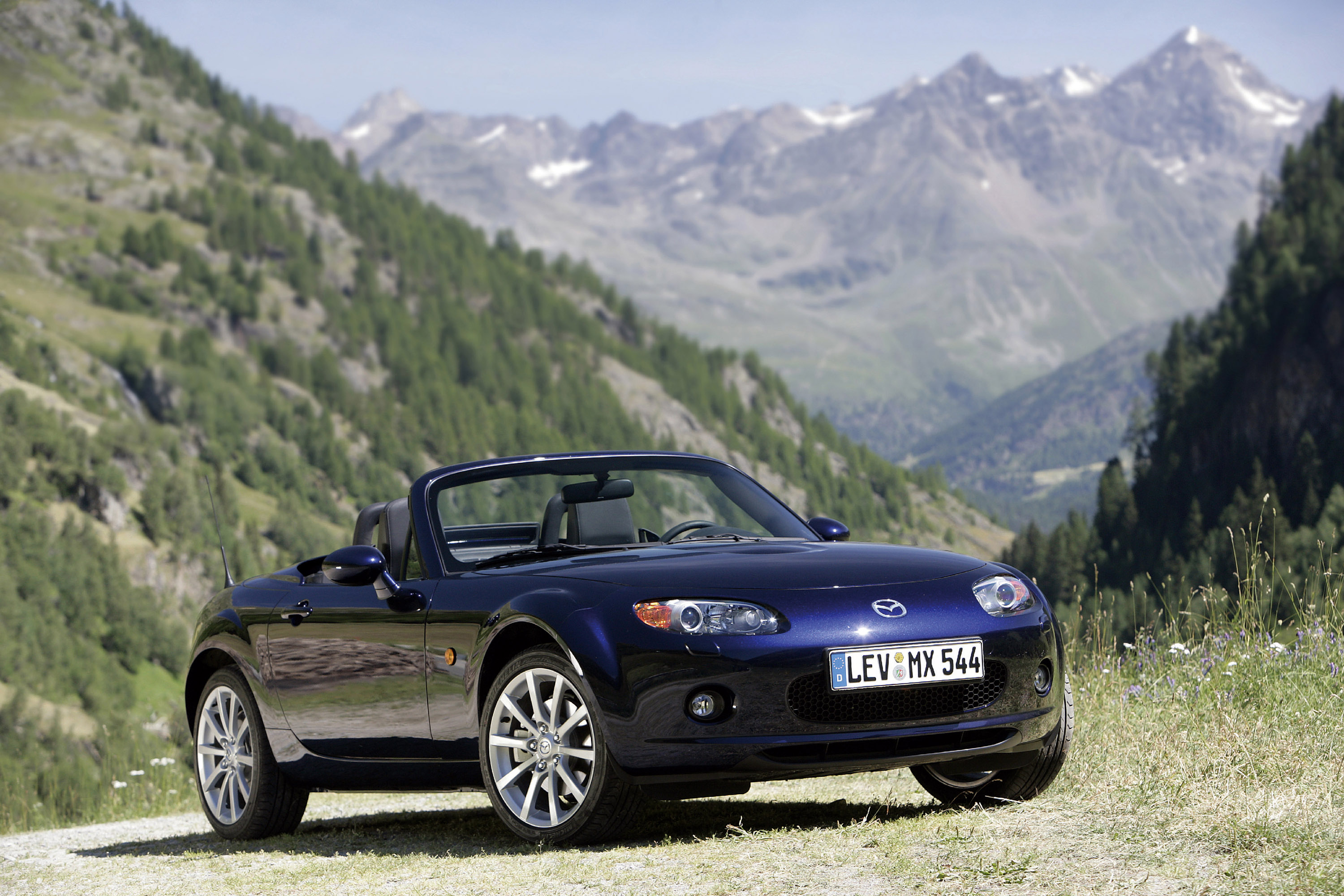 Mazda MX-5 Roadster Coupe photo #15