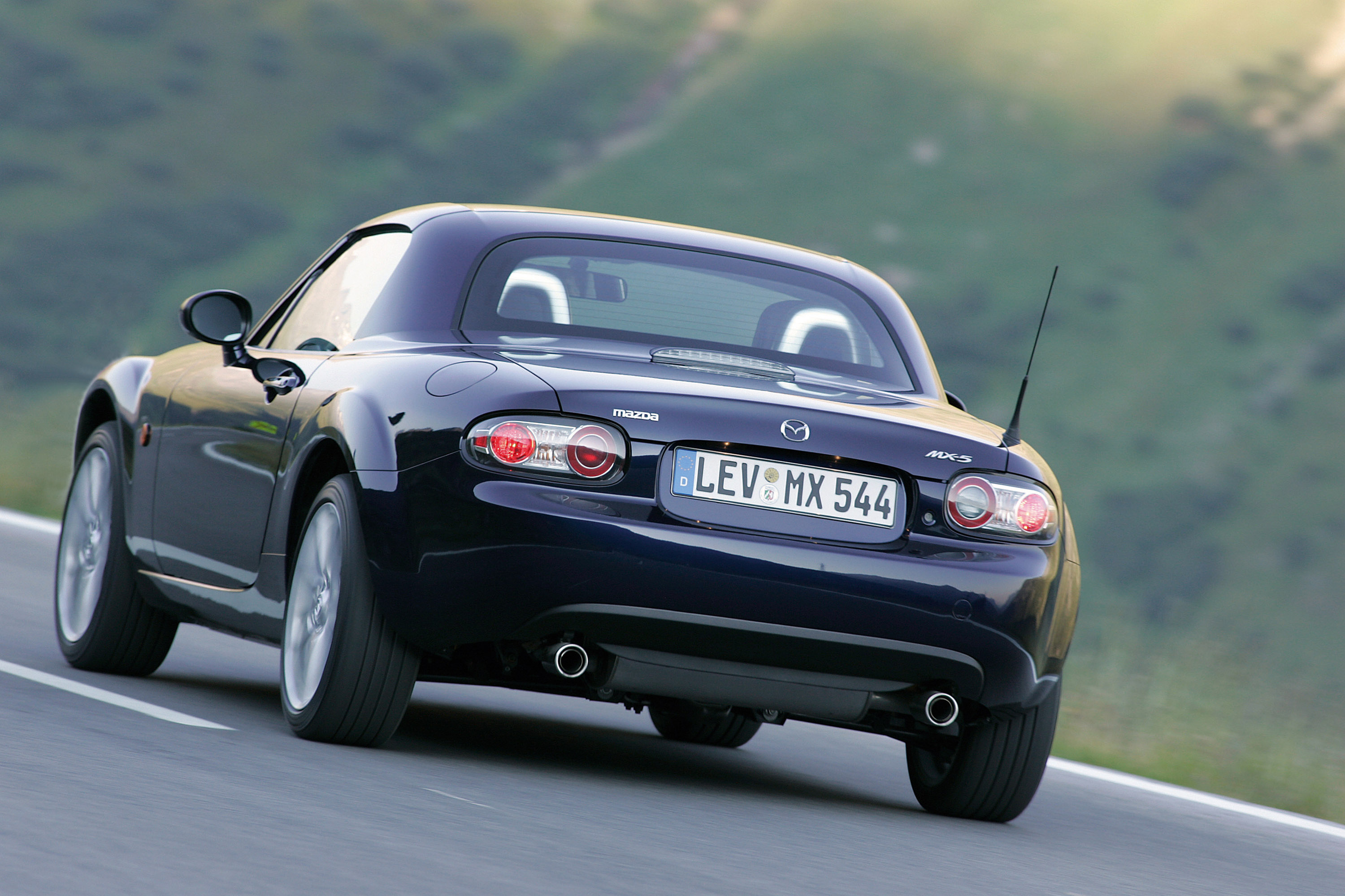 Mazda MX-5 Roadster Coupe photo #46