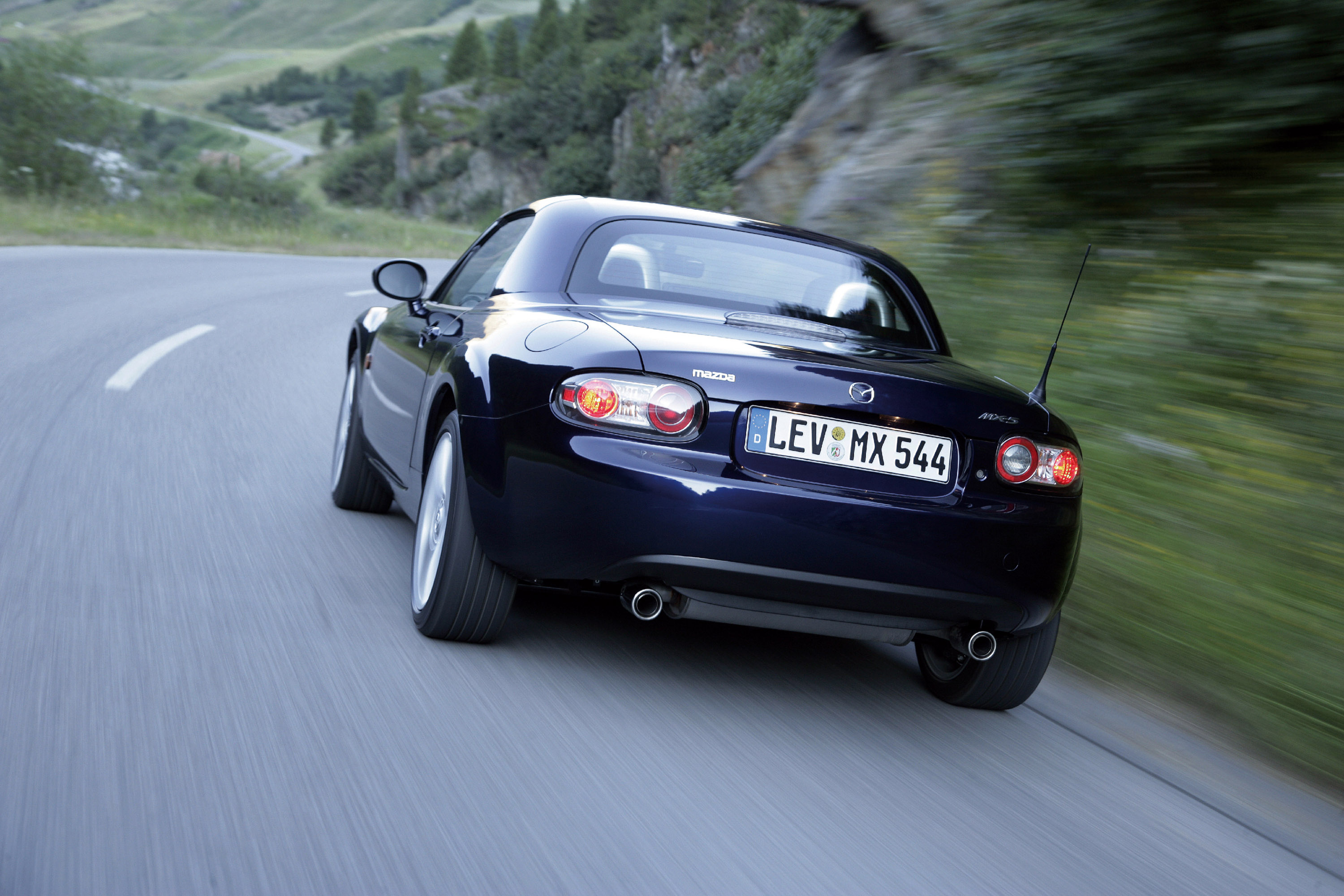 Mazda MX-5 Roadster Coupe photo #47