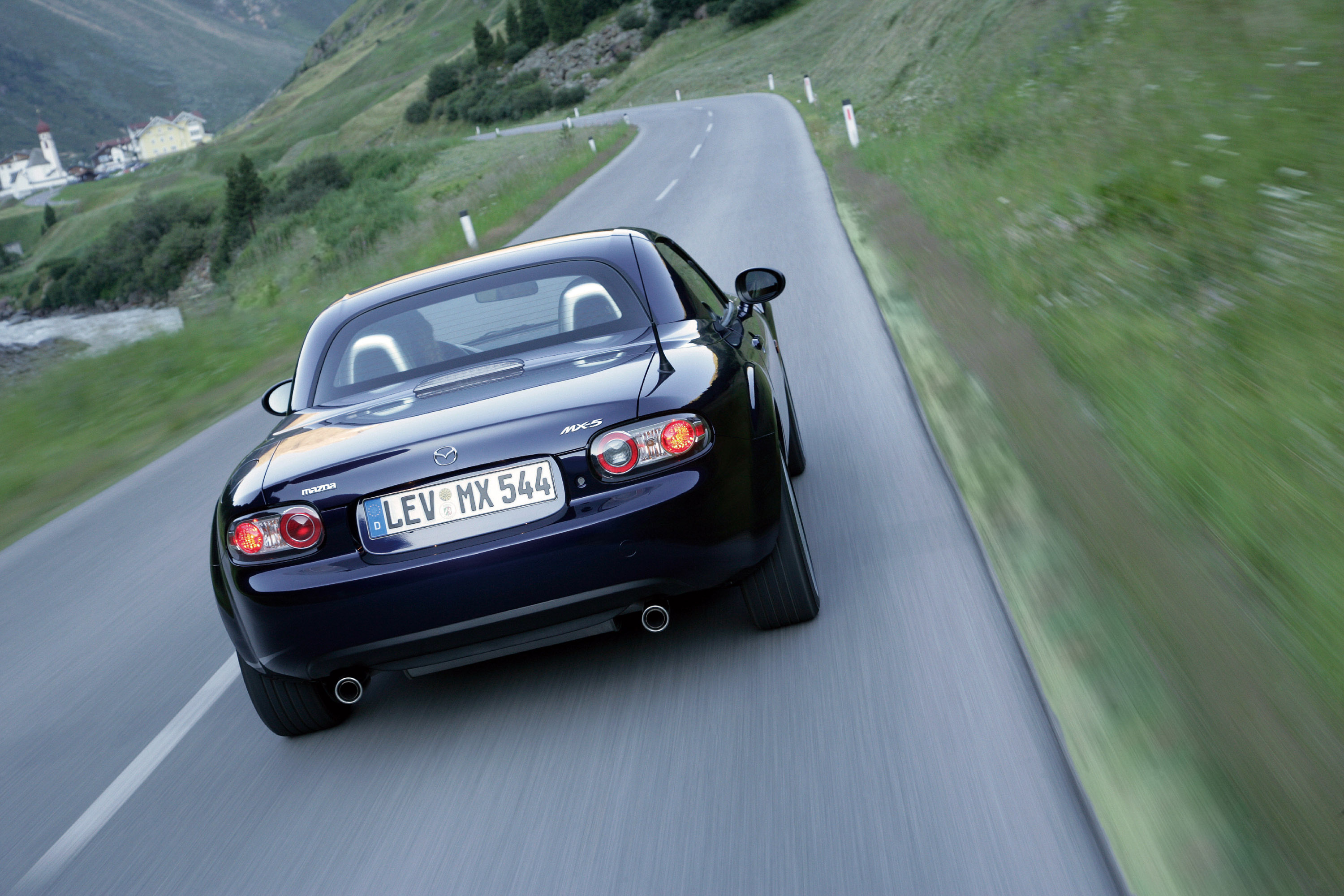 Mazda MX-5 Roadster Coupe photo #51