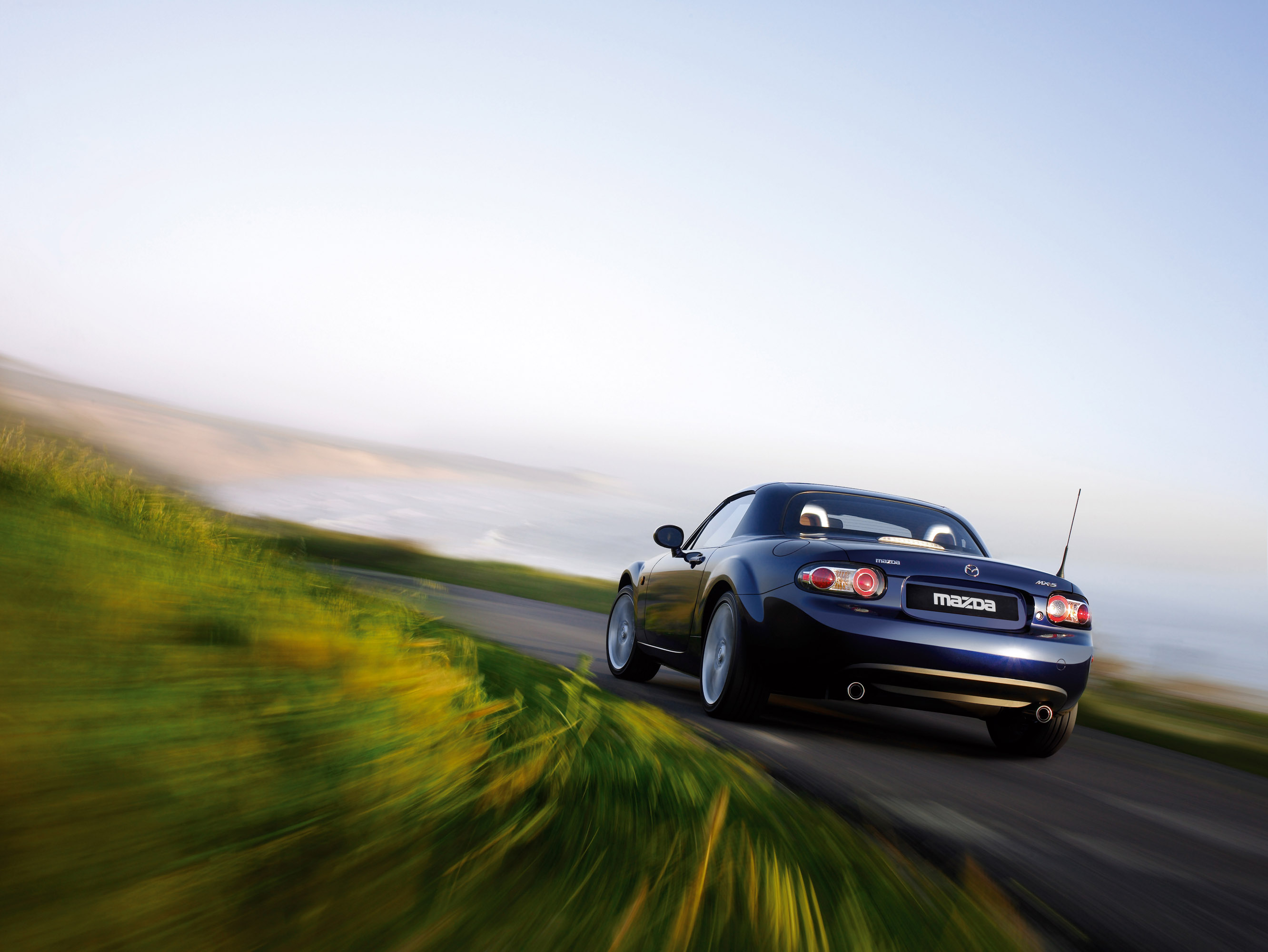 Mazda MX-5 Roadster Coupe photo #60