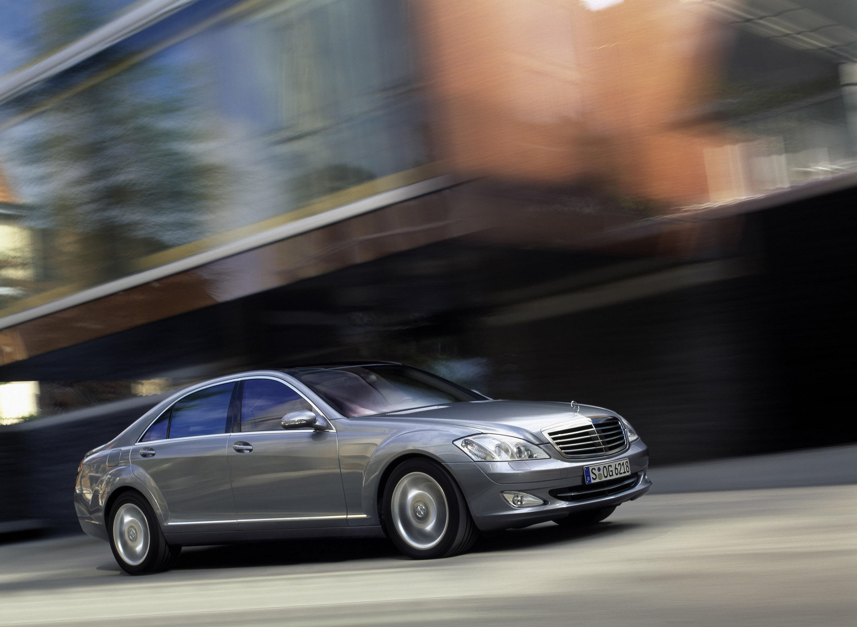 Mercedes-Benz S-Class photo #36