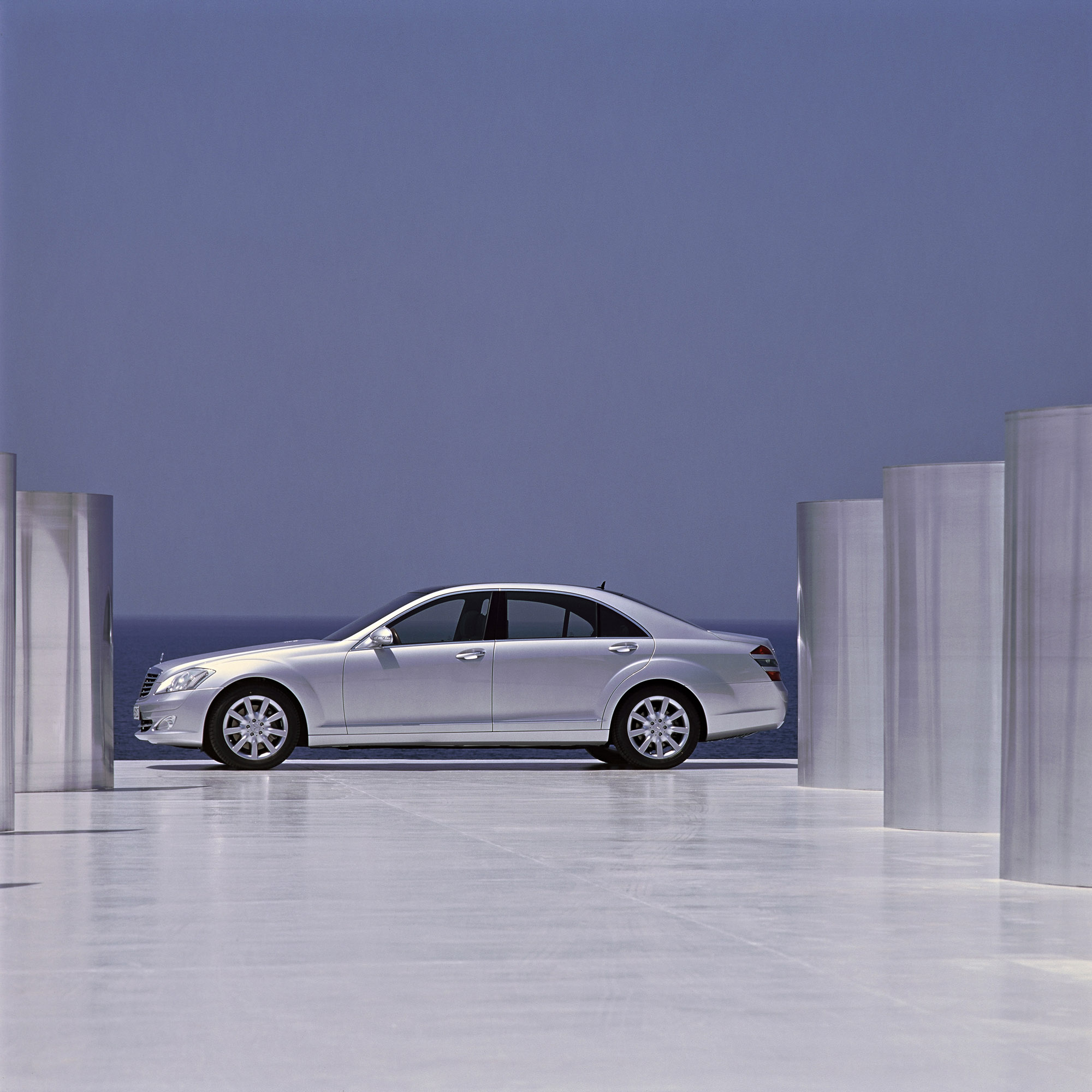 Mercedes-Benz S-Class photo #53