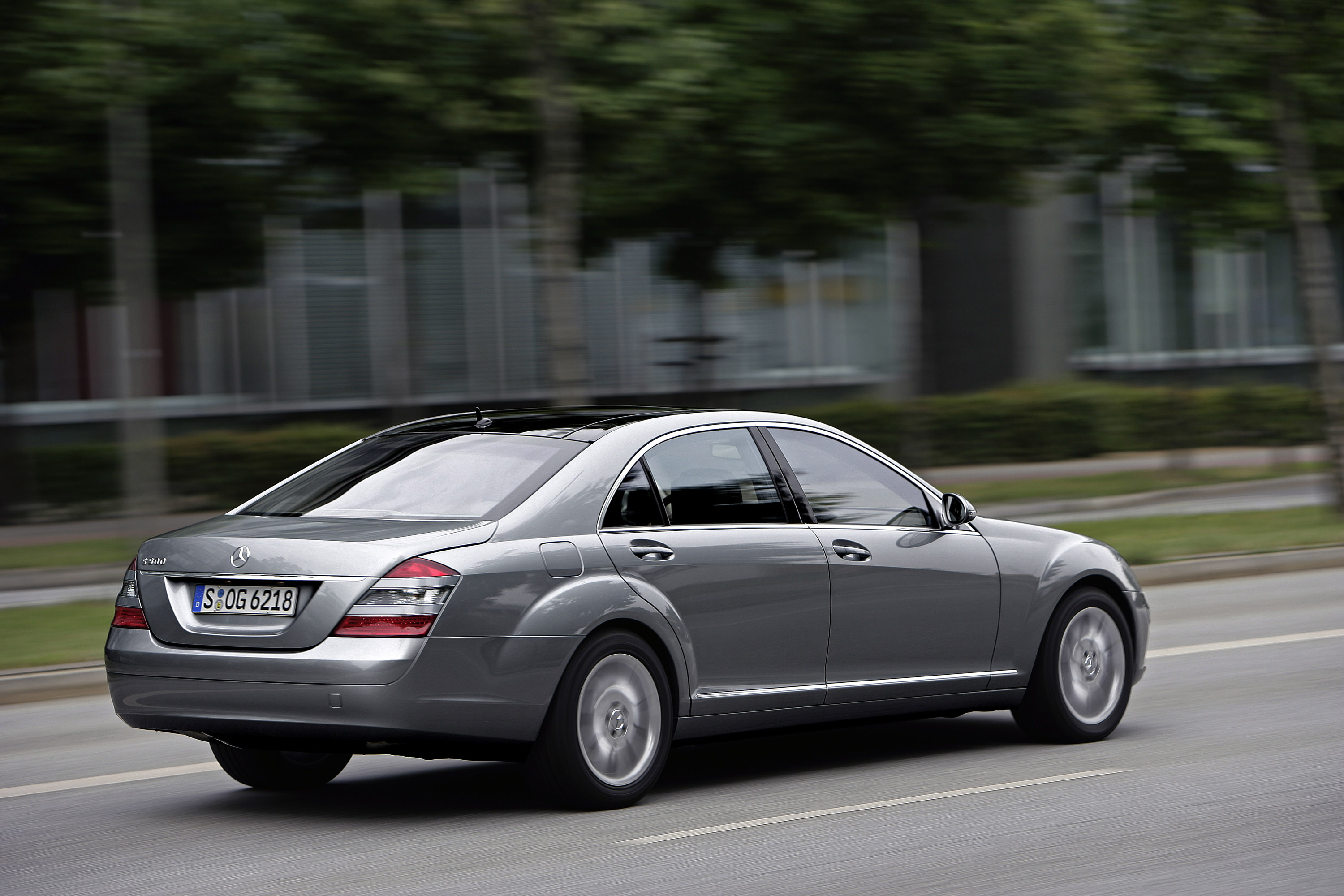 Mercedes-Benz S-Class photo #88