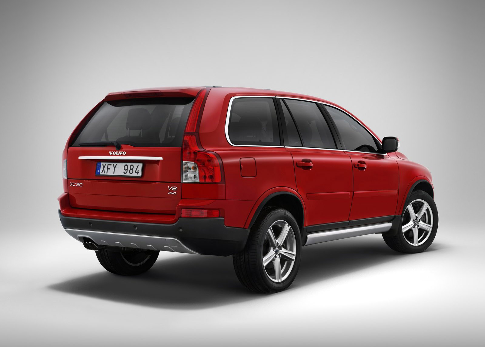 Volvo XC90 Sport photo #16