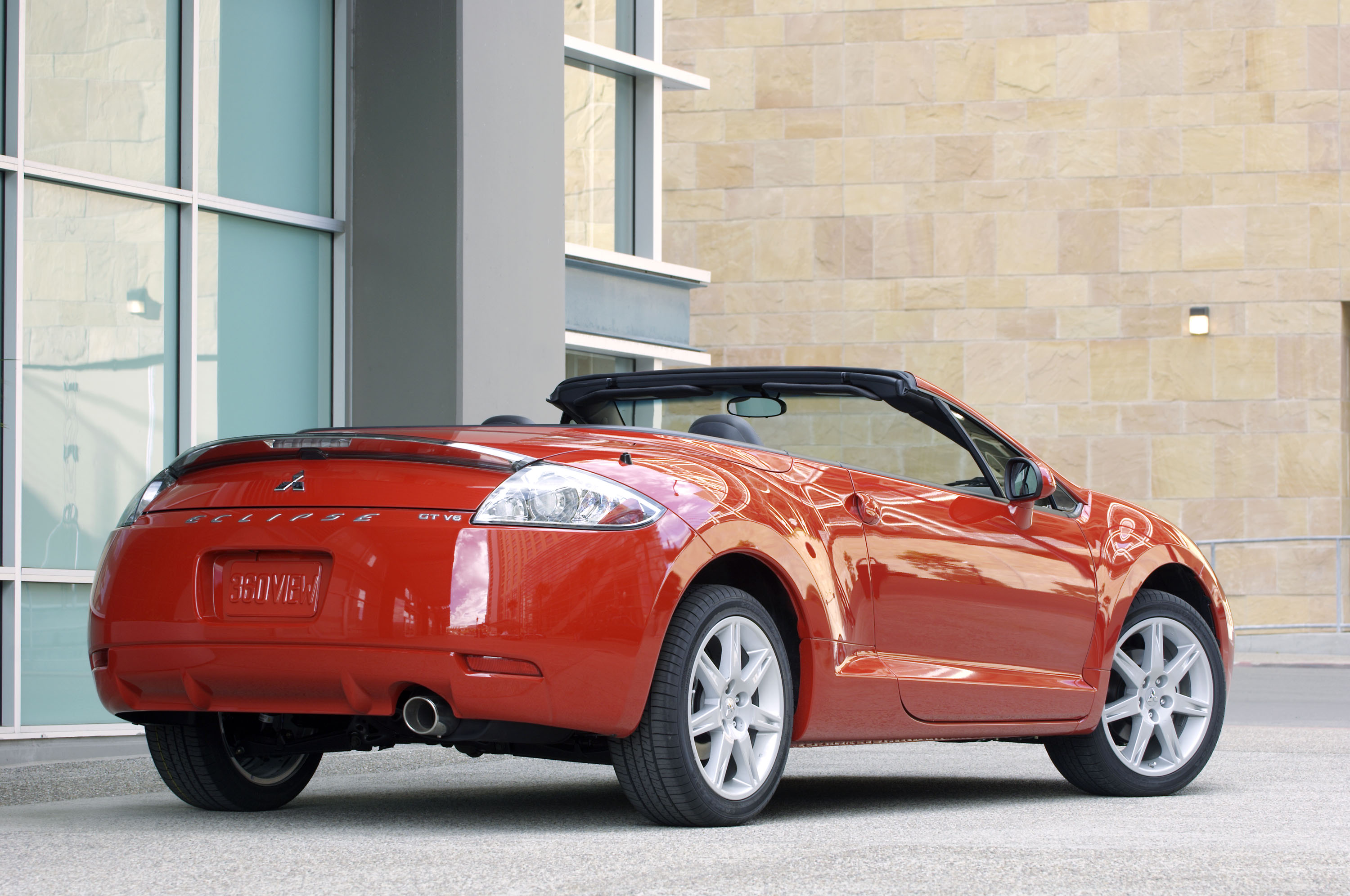 Mitsubishi Eclipse Spyder photo #19