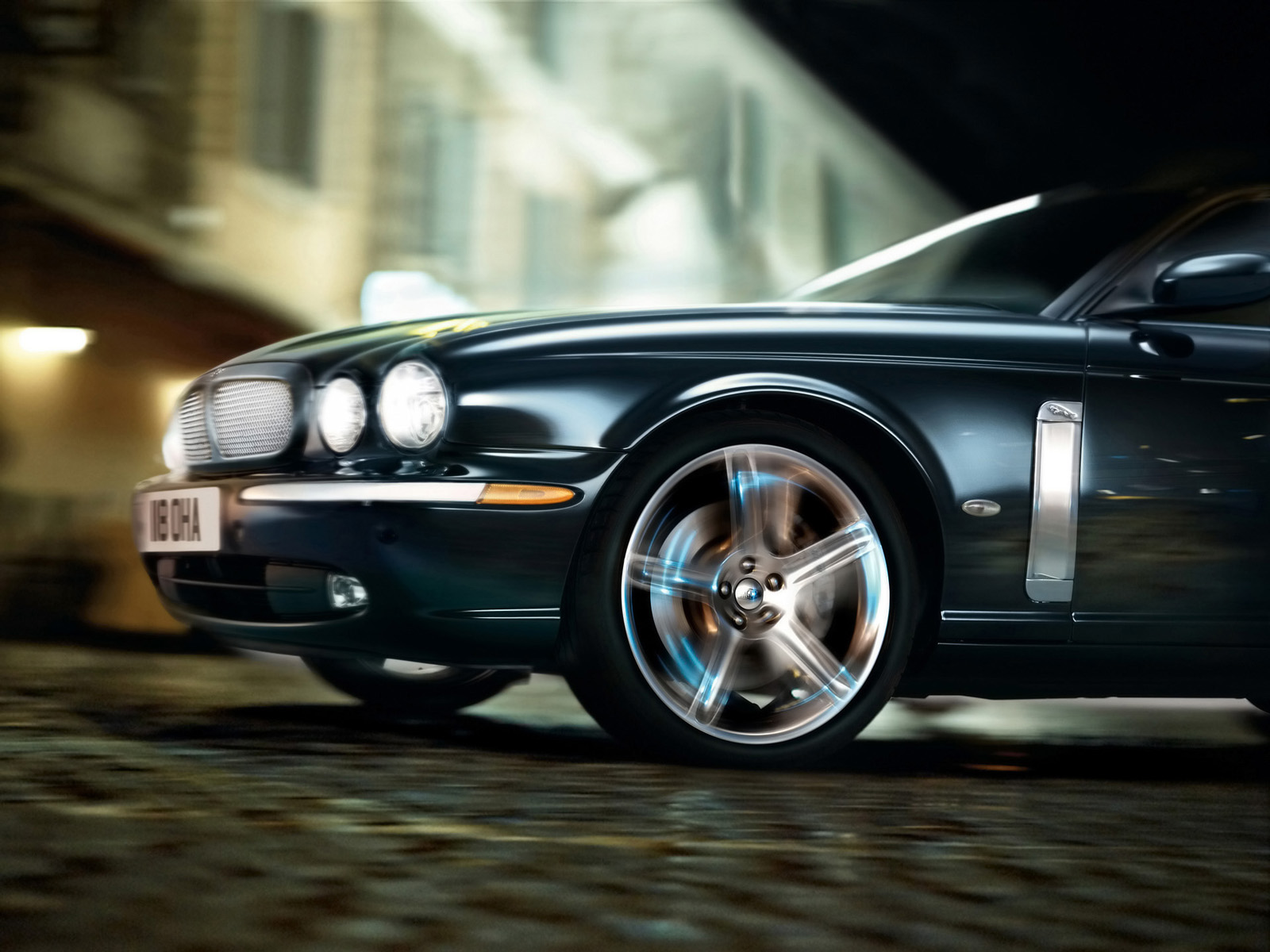 Jaguar XJR Portfolio photo #11