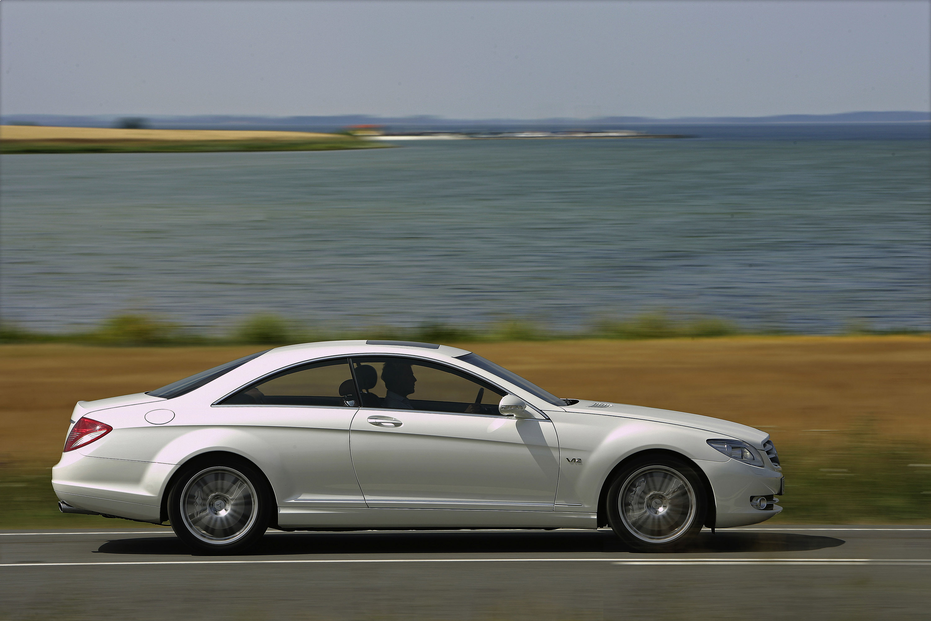 Mercedes-Benz CL 600 photo #61