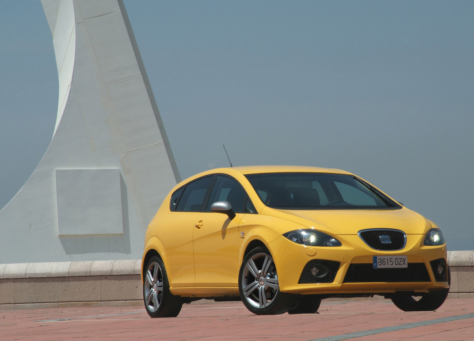 Seat Leon FR photo #16