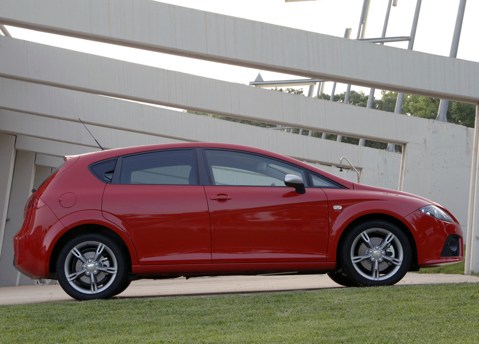 Seat Leon FR photo #33