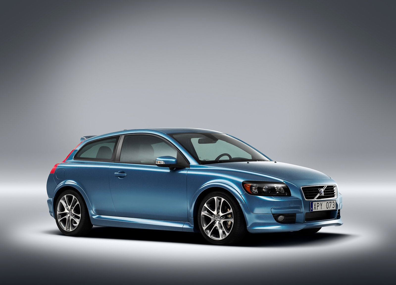 Volvo C30 photo #22