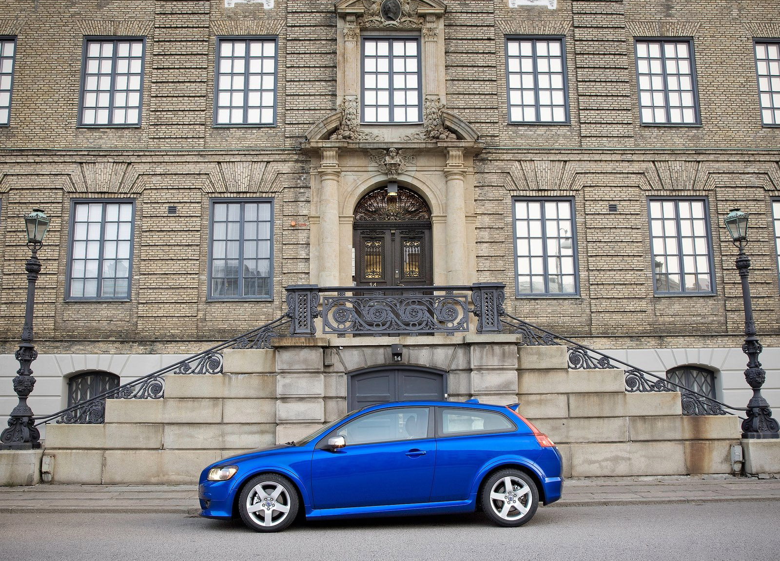 Volvo C30 photo #31