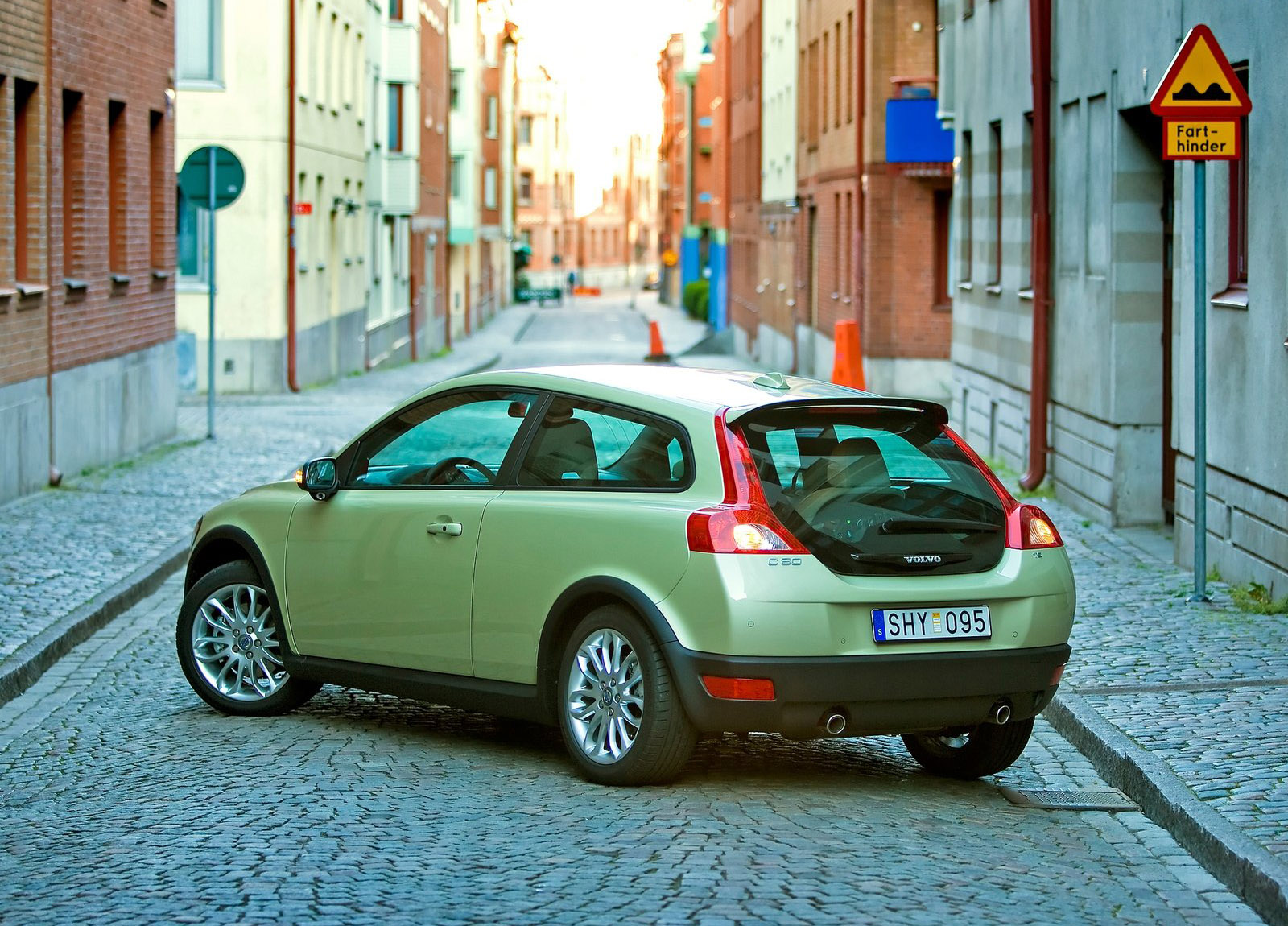 Volvo C30 photo #50