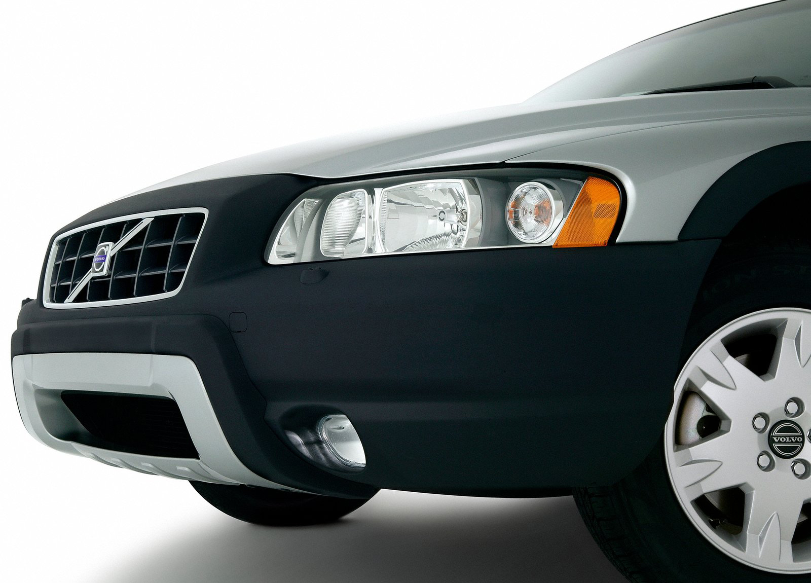 Volvo XC70 photo #22