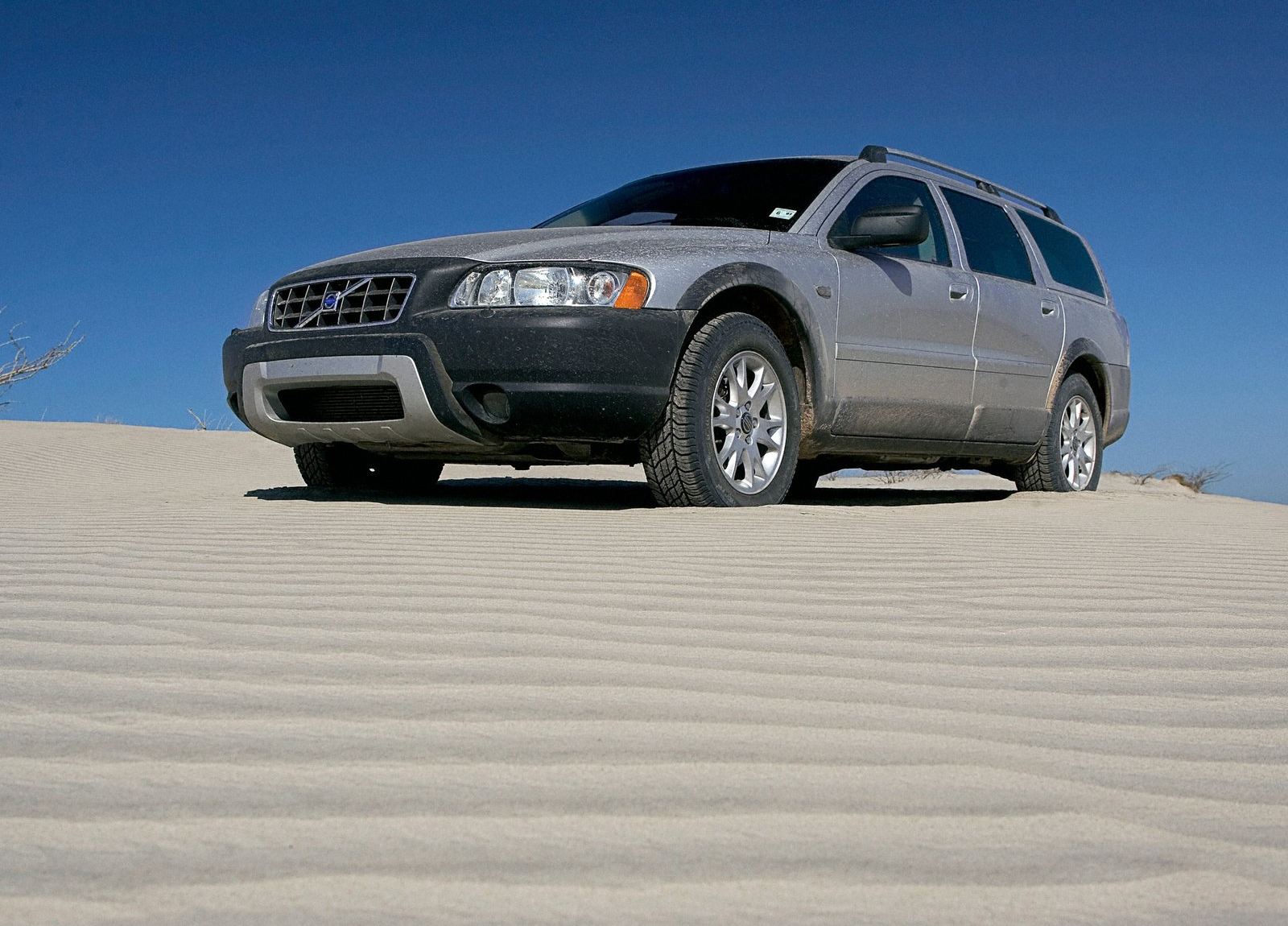 Volvo XC70 photo #23