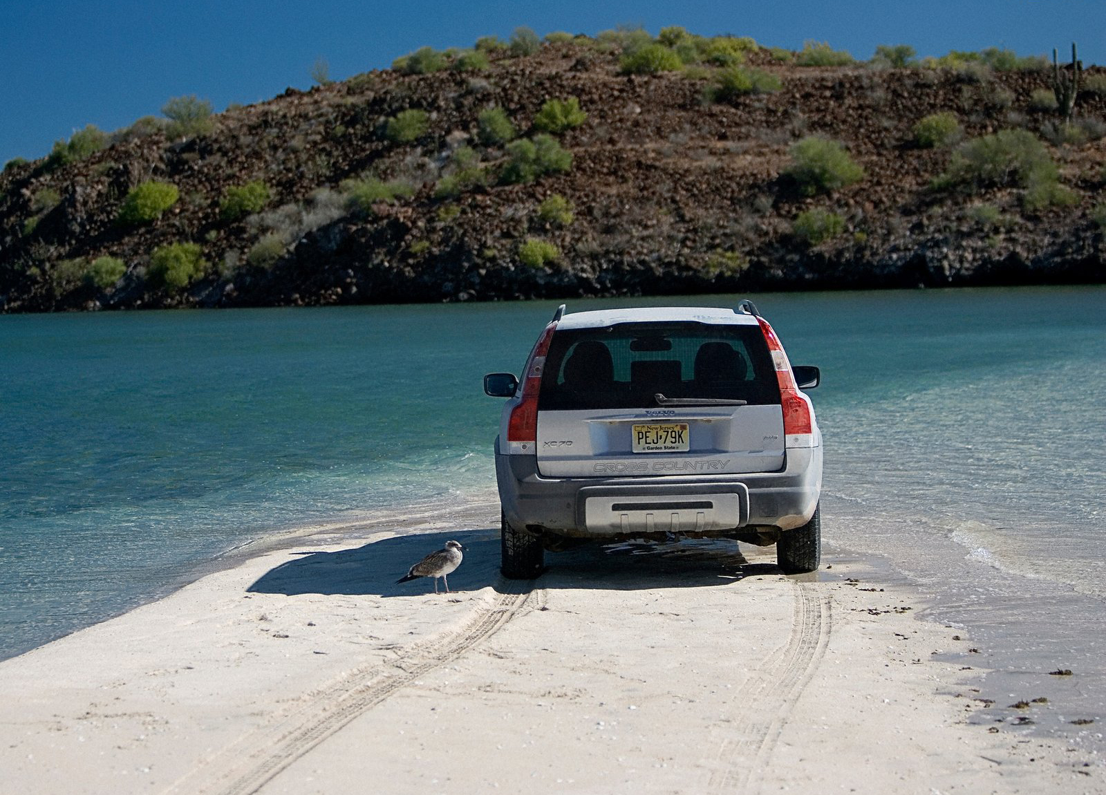 Volvo XC70 photo #39