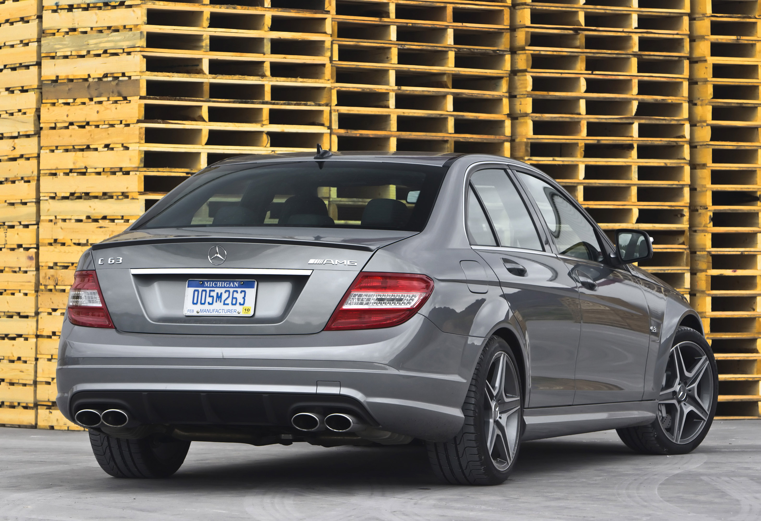 Mercedes-Benz C63 AMG photo #75