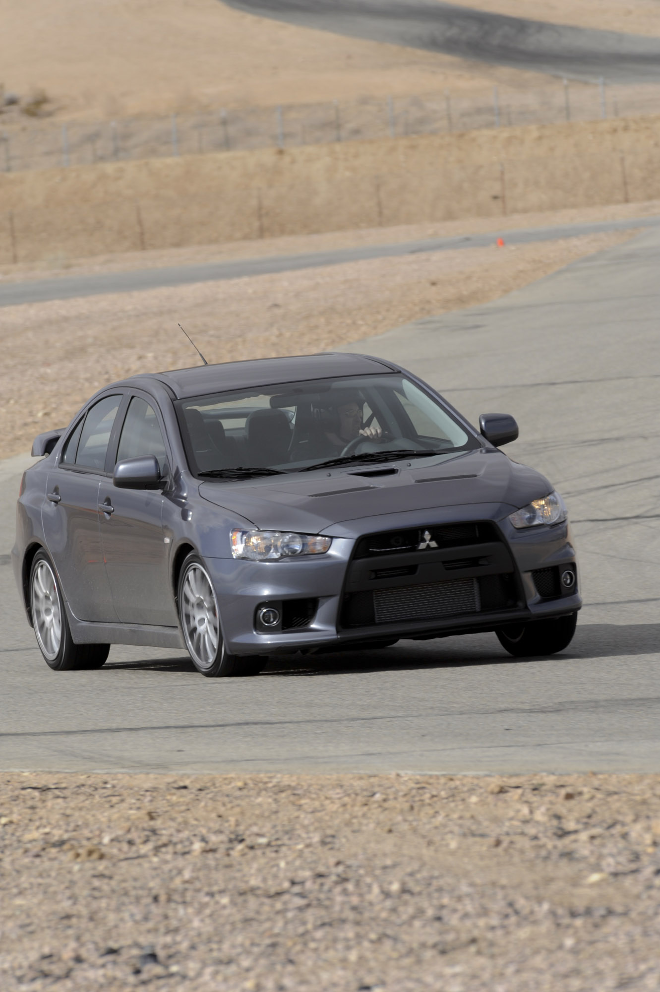 Mitsubishi Lancer Evolution photo #22