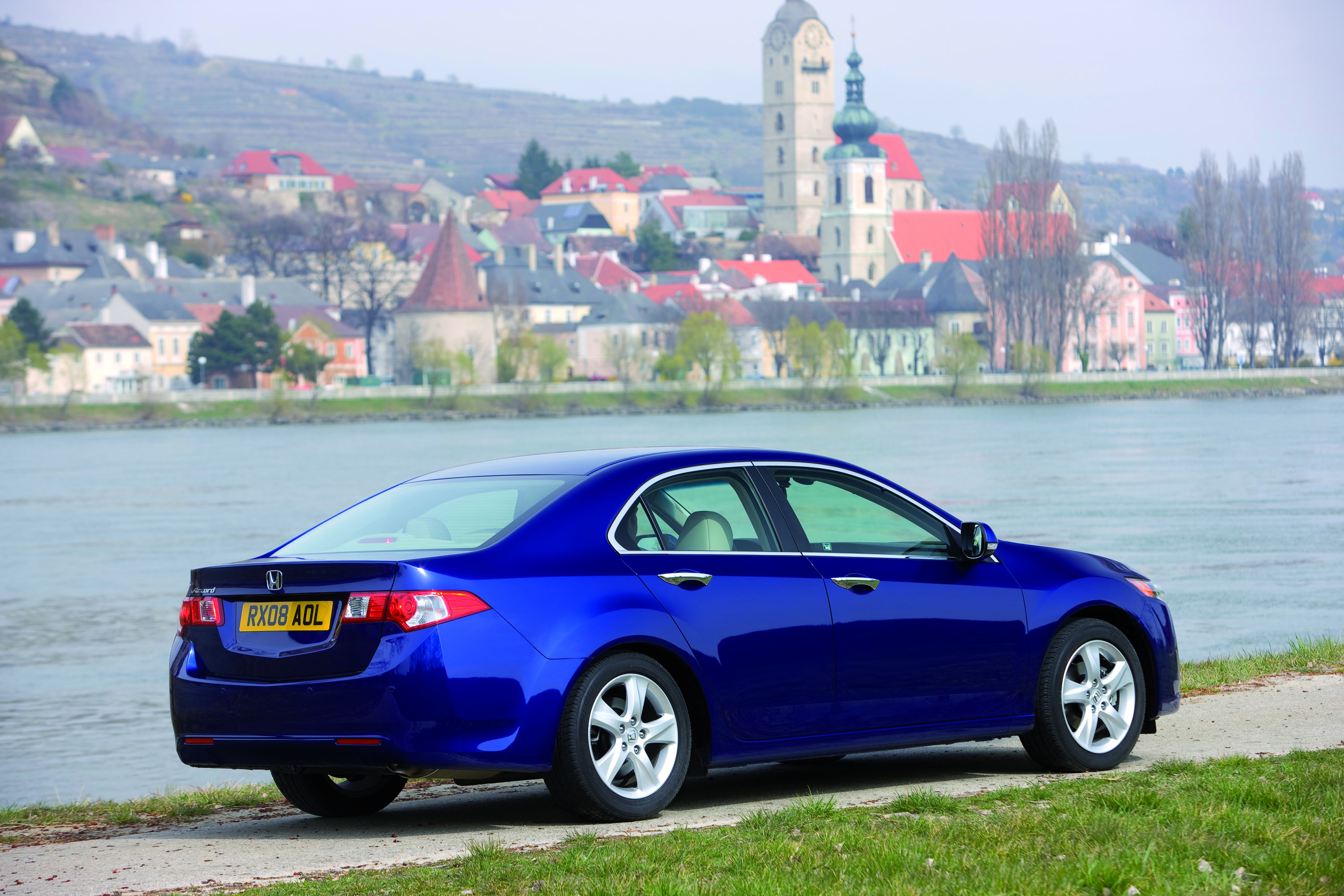 Honda Accord photo #36