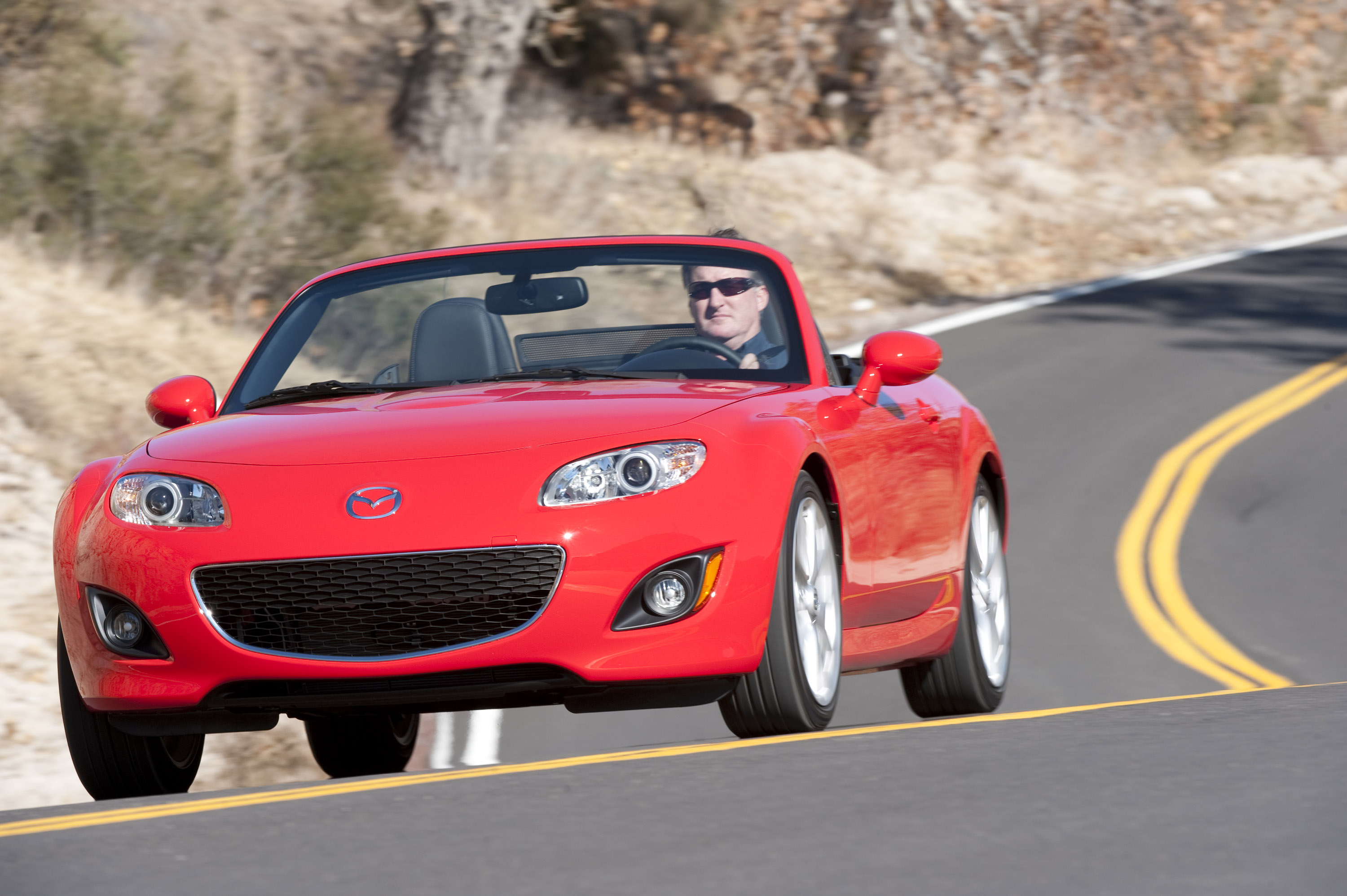 Mazda MX-5 photo #18