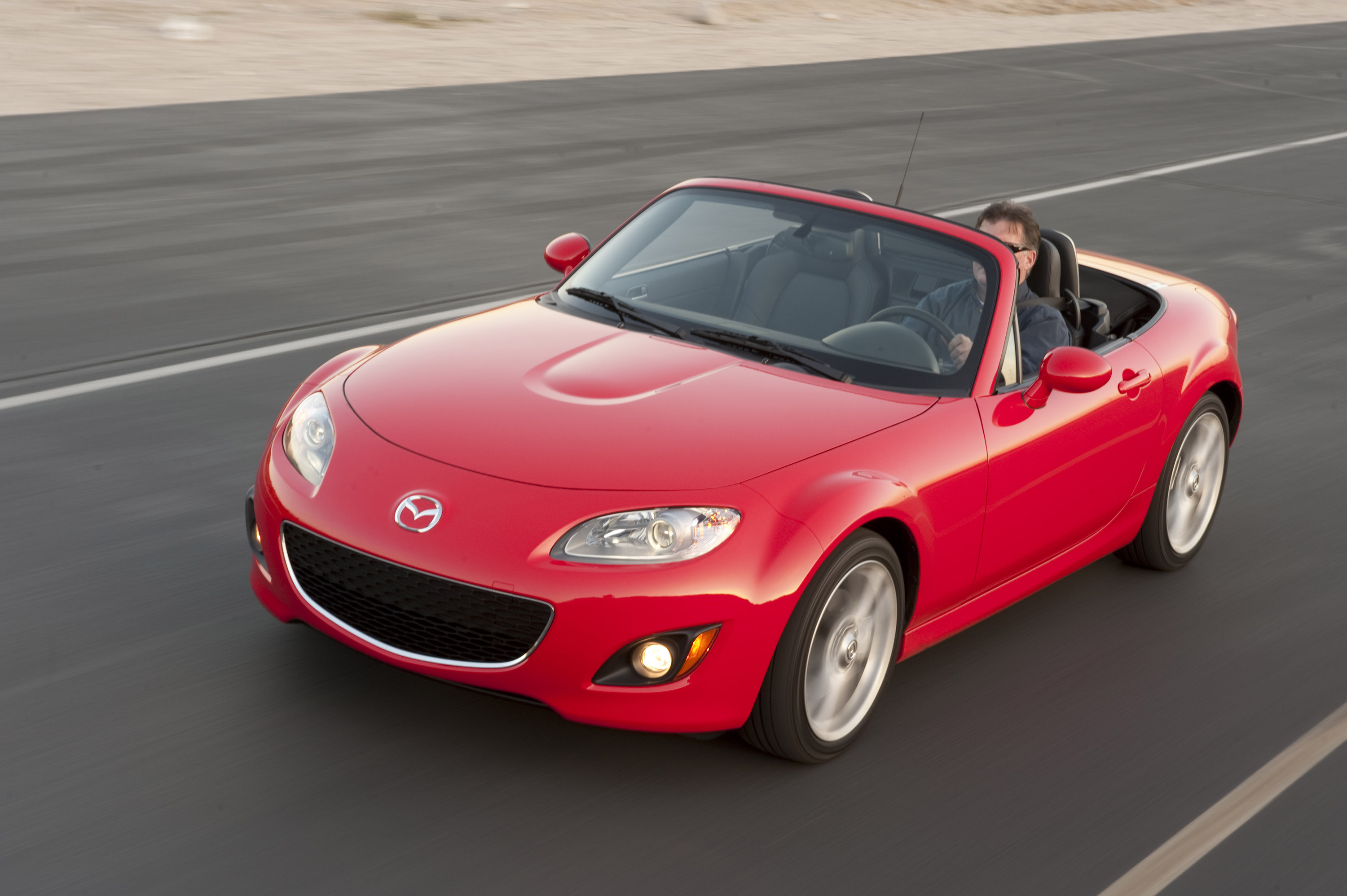 Mazda MX-5 photo #19